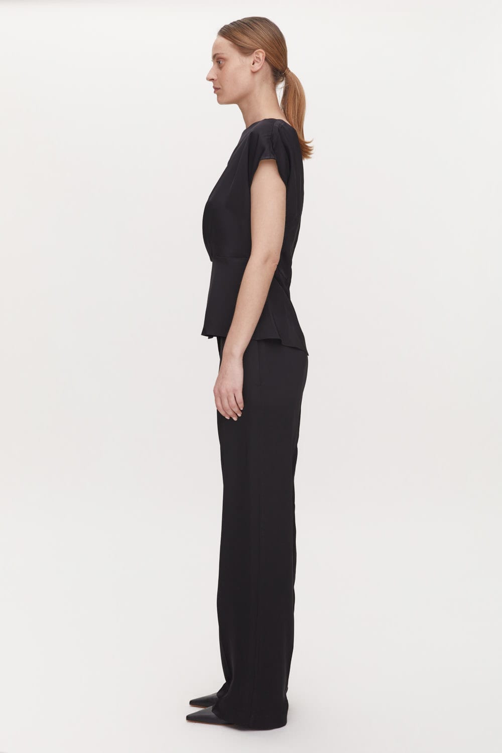 חולצת נורית