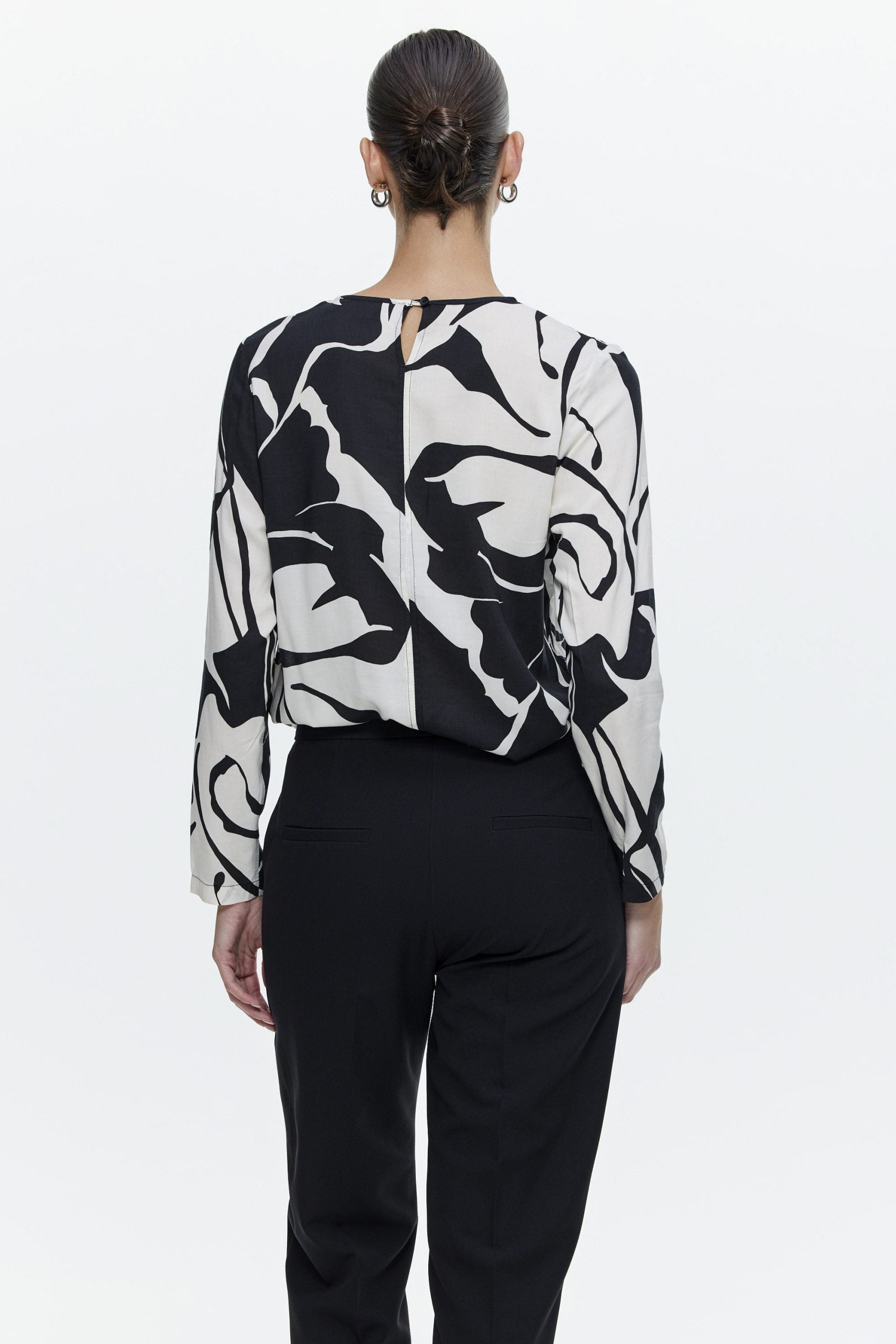 חולצת מינדי