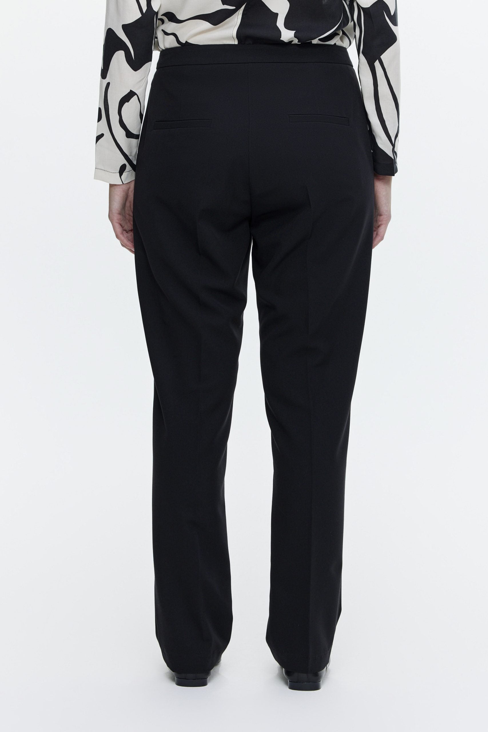 מכנסי ארגמן