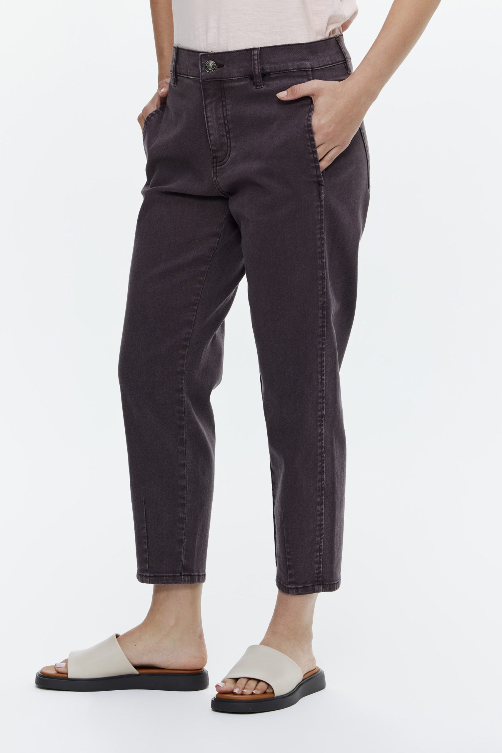 מכנסי בריסביין