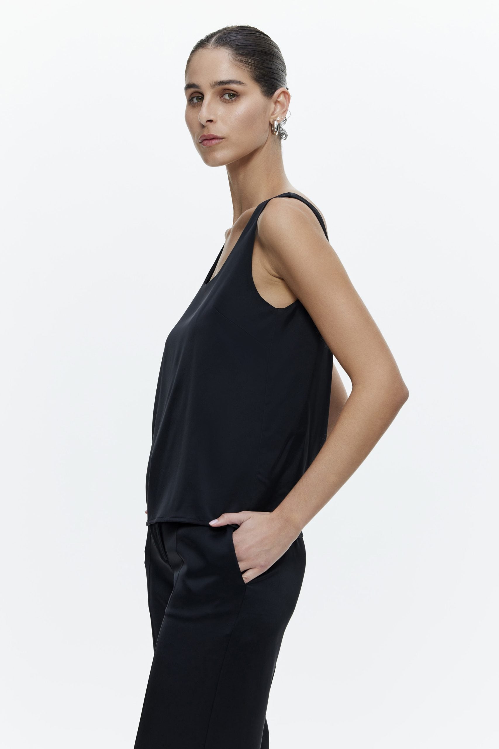 גופיית גילת