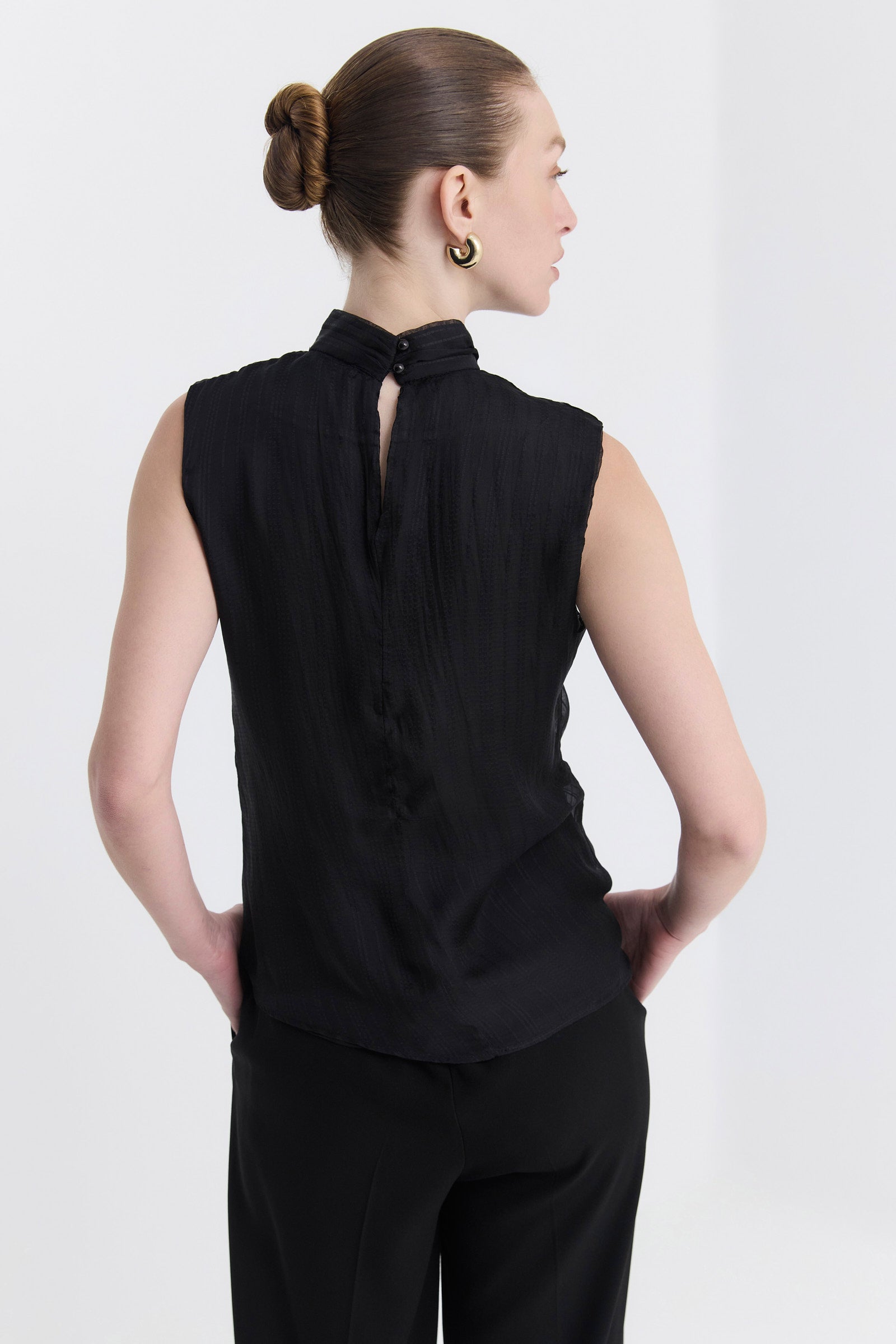 חולצת משי מירב