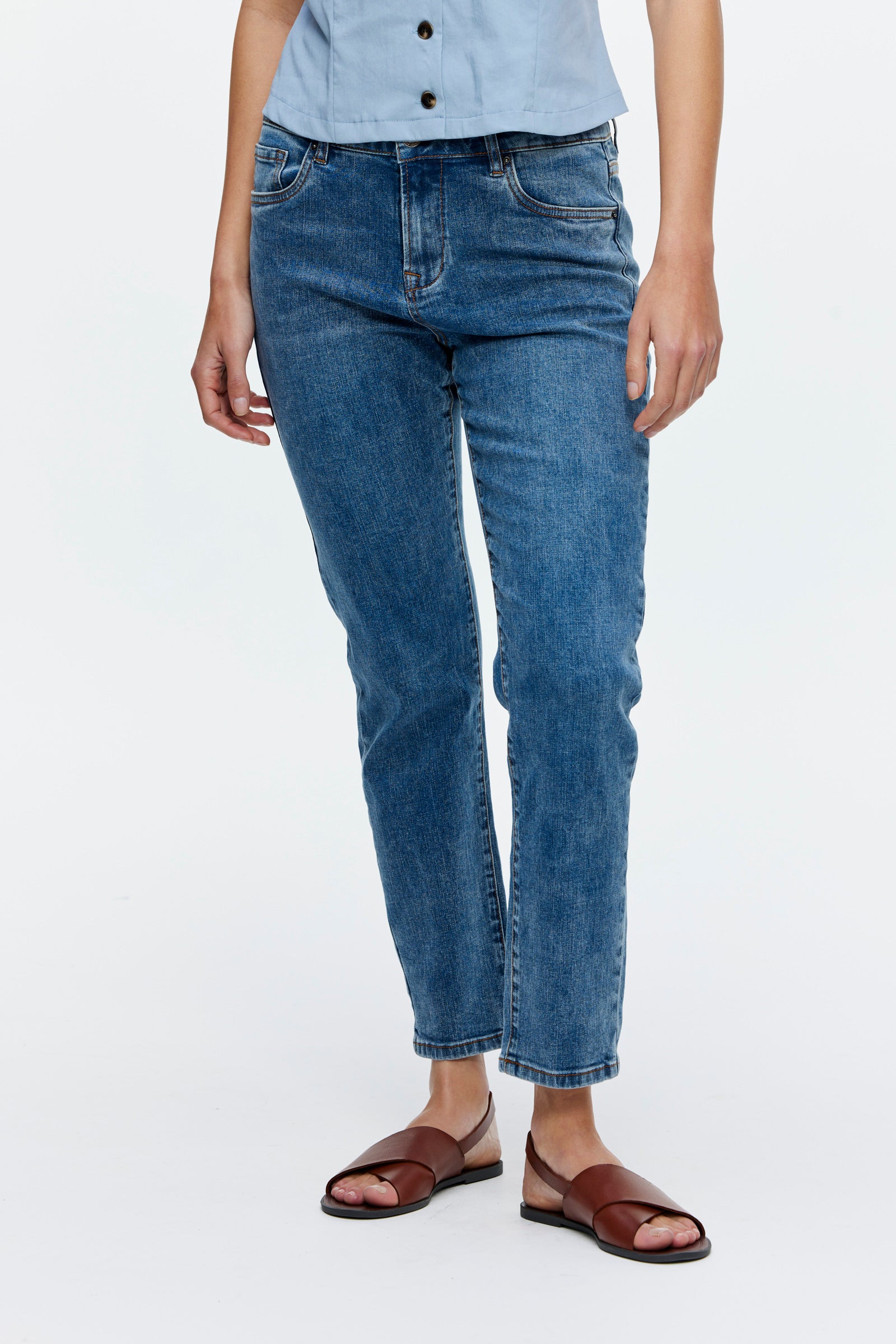 ג'ינס אליאן