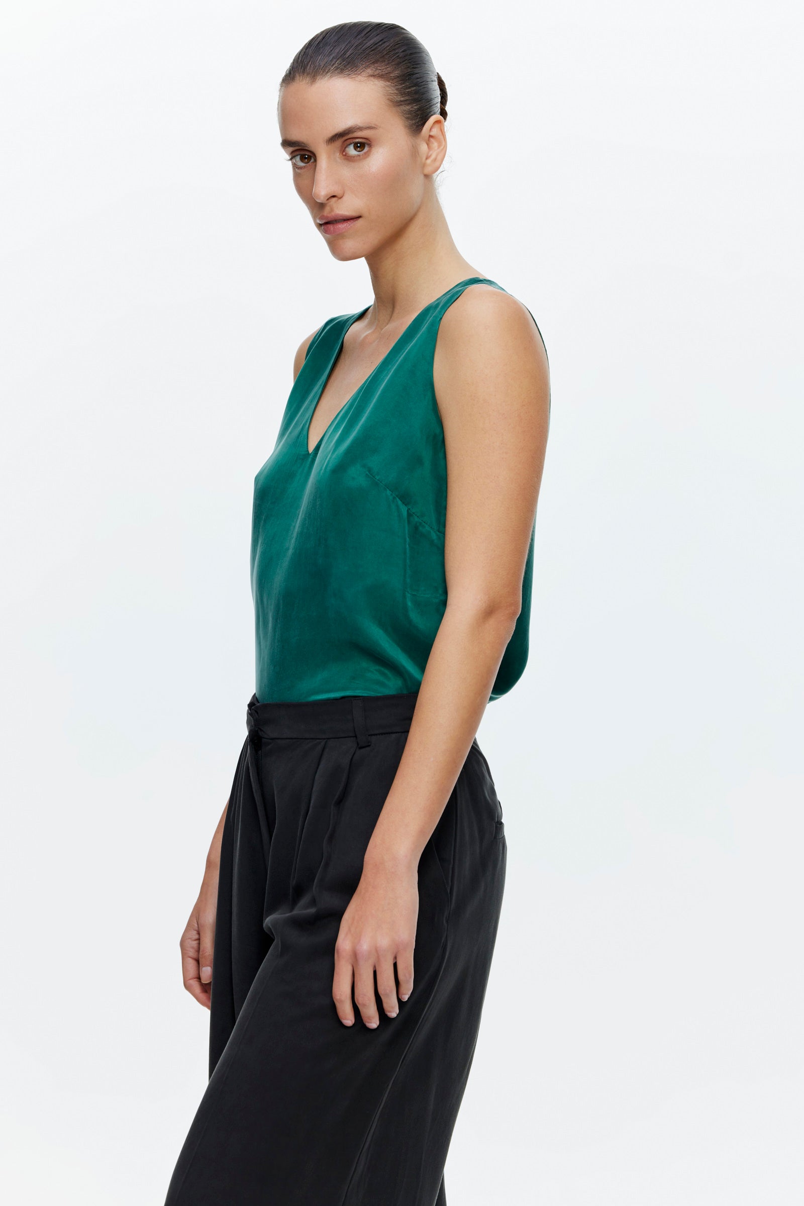 גופיית אליענה