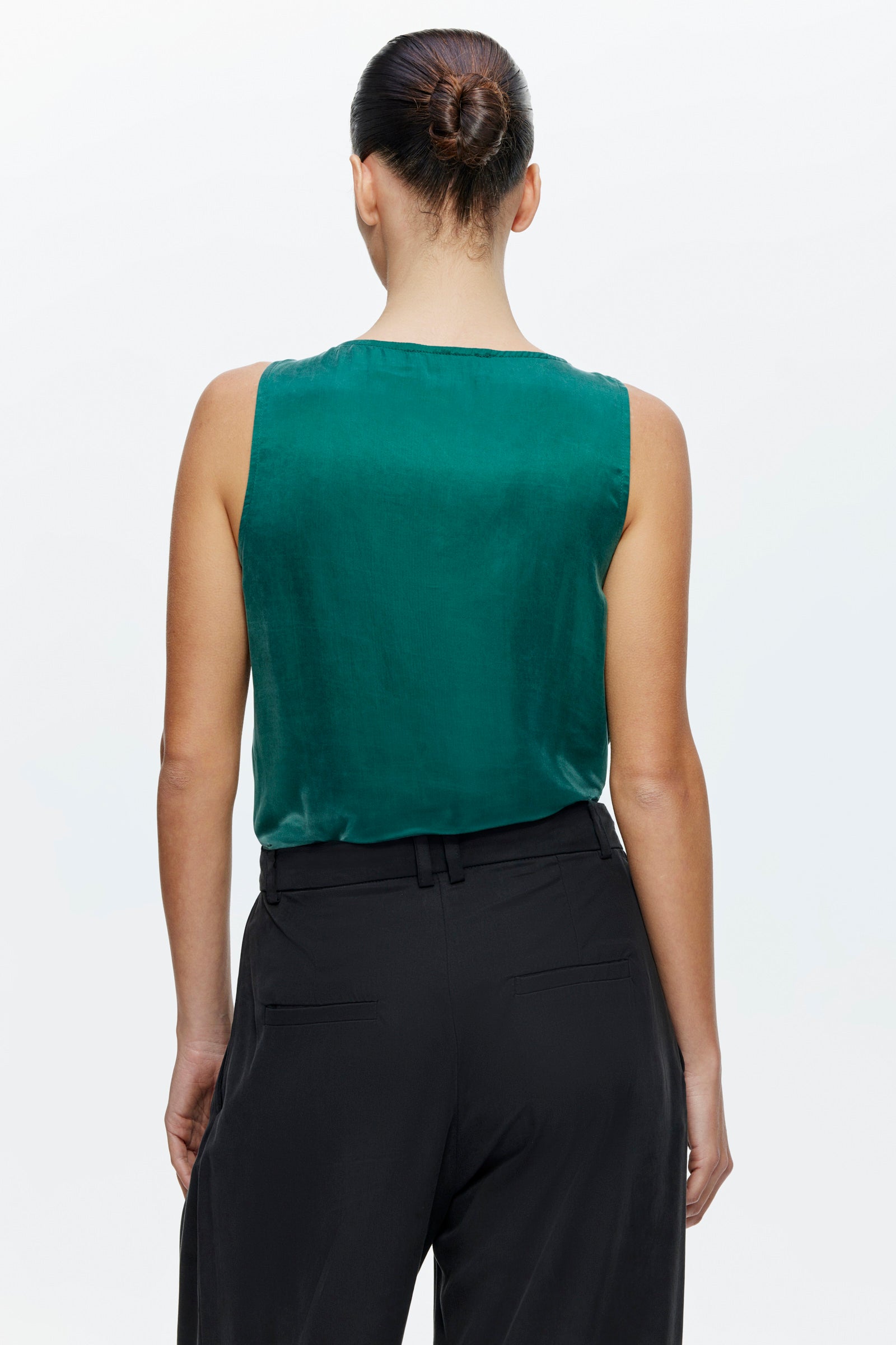 גופיית אליענה