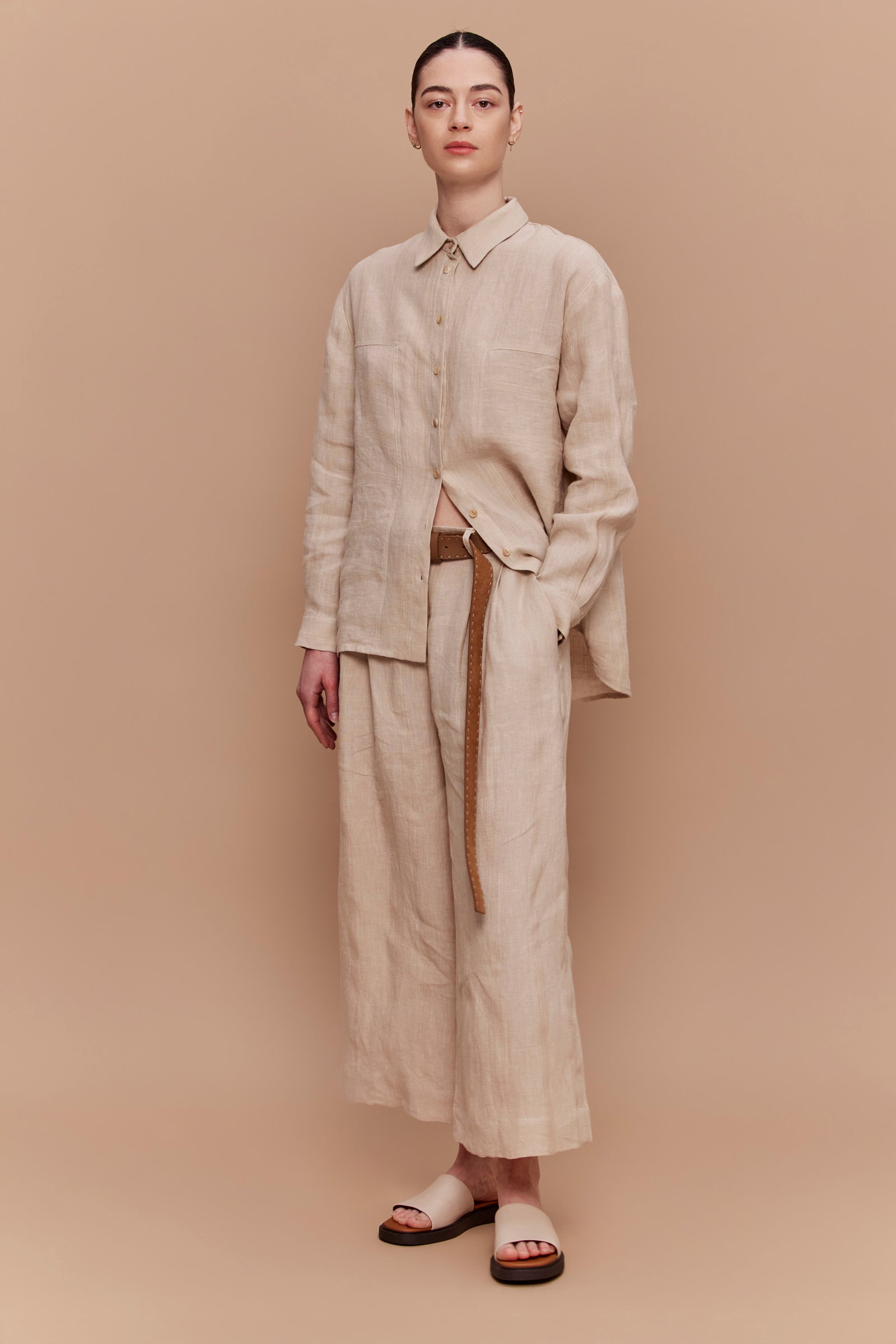 מכנסי אורית