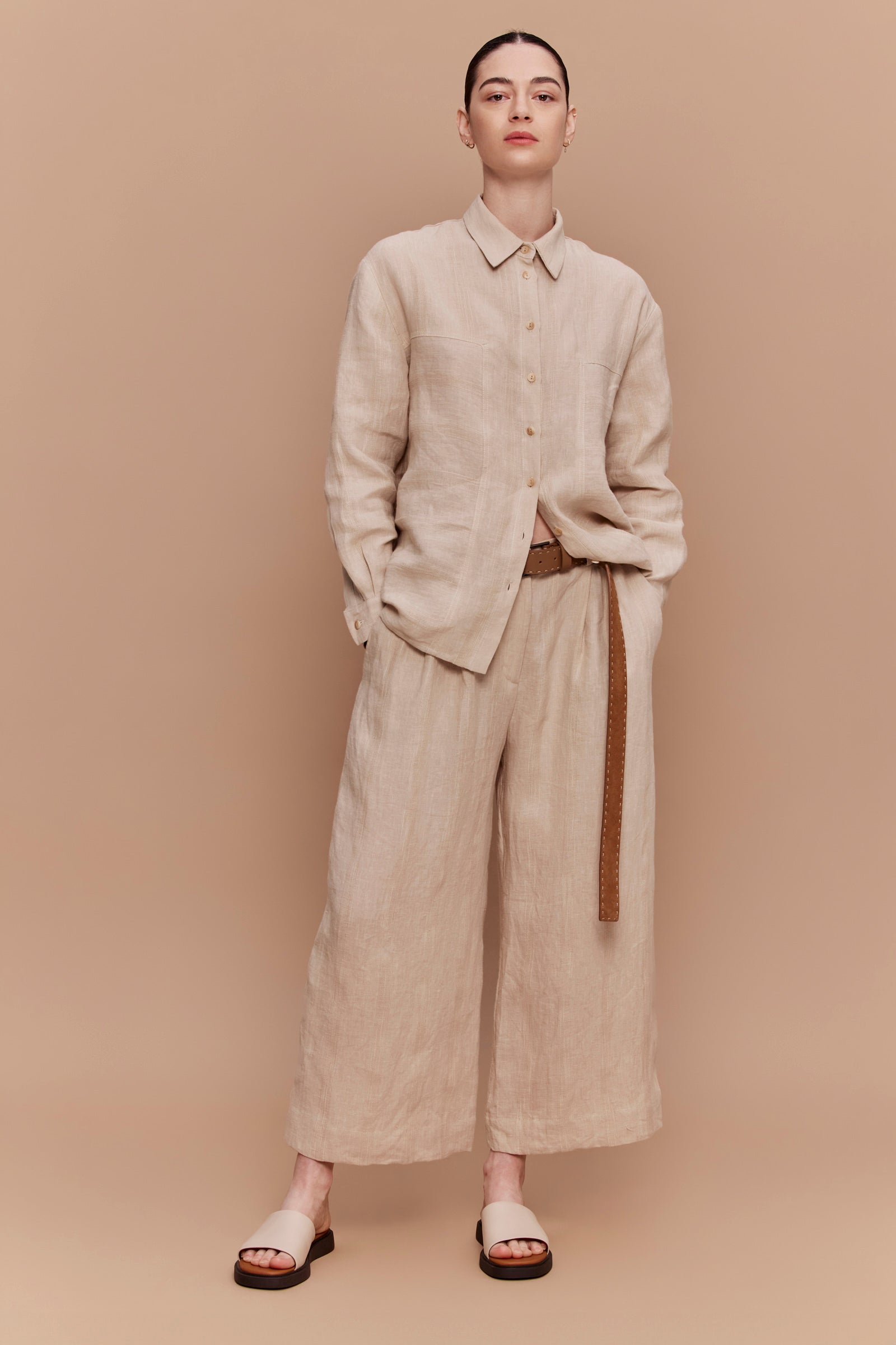 מכנסי אורית