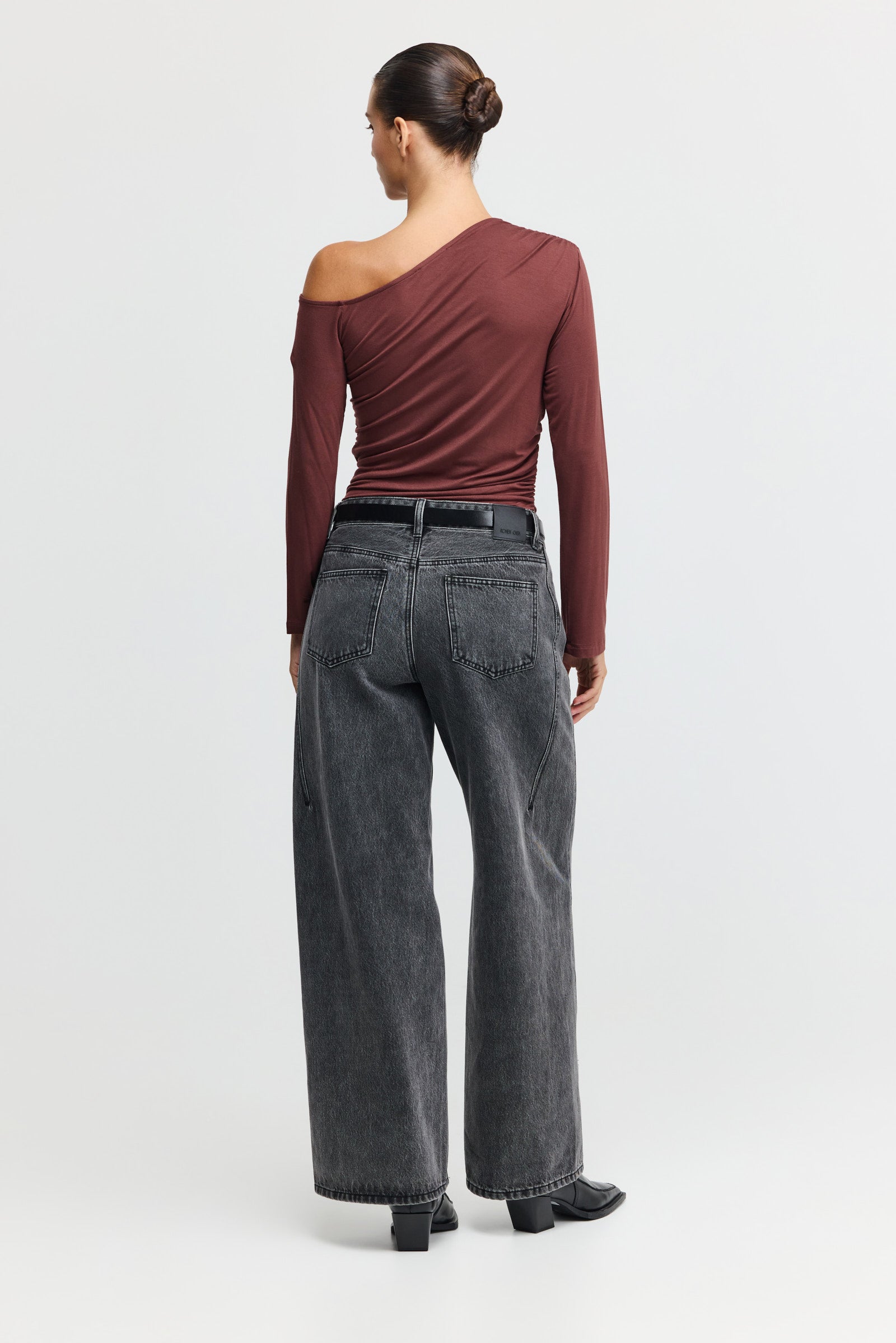 חולצת יונית