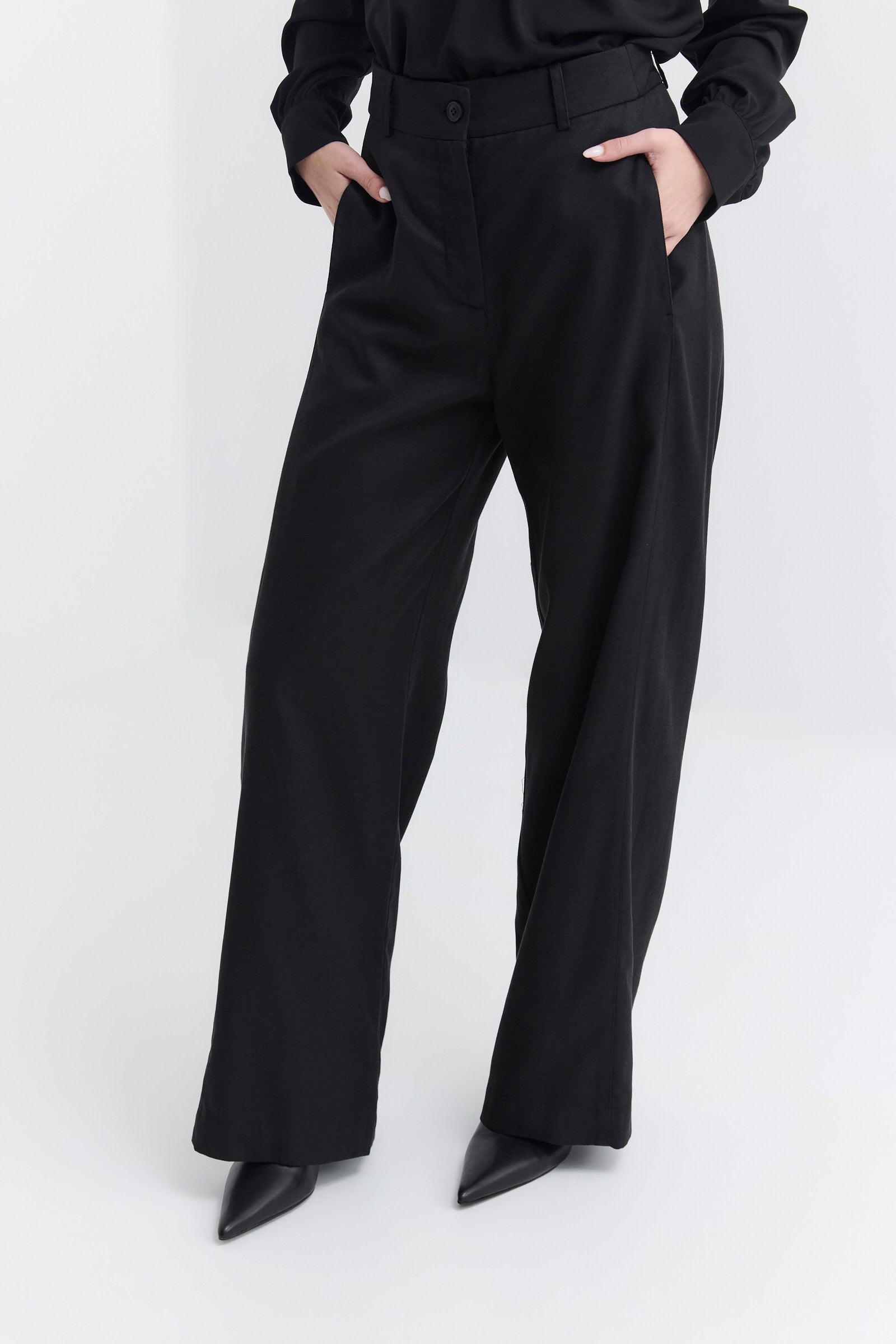 מכנסי ליאורה