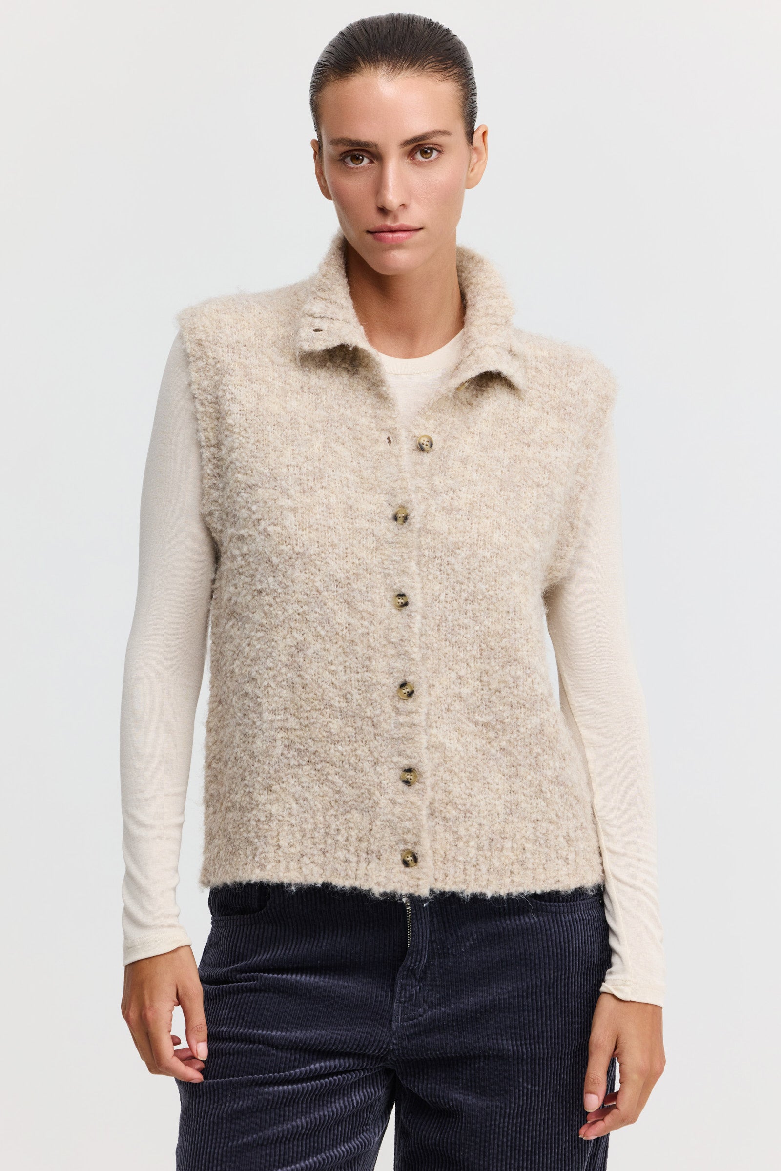 עליונית סשה של המעצב רונן חן