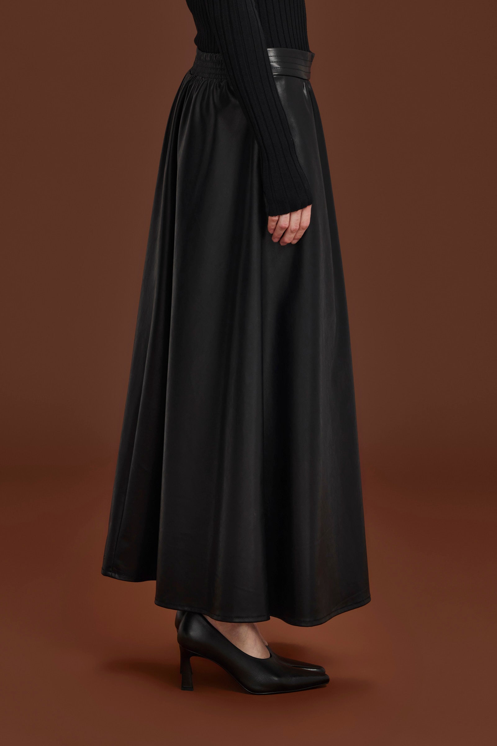 חצאית עופרי