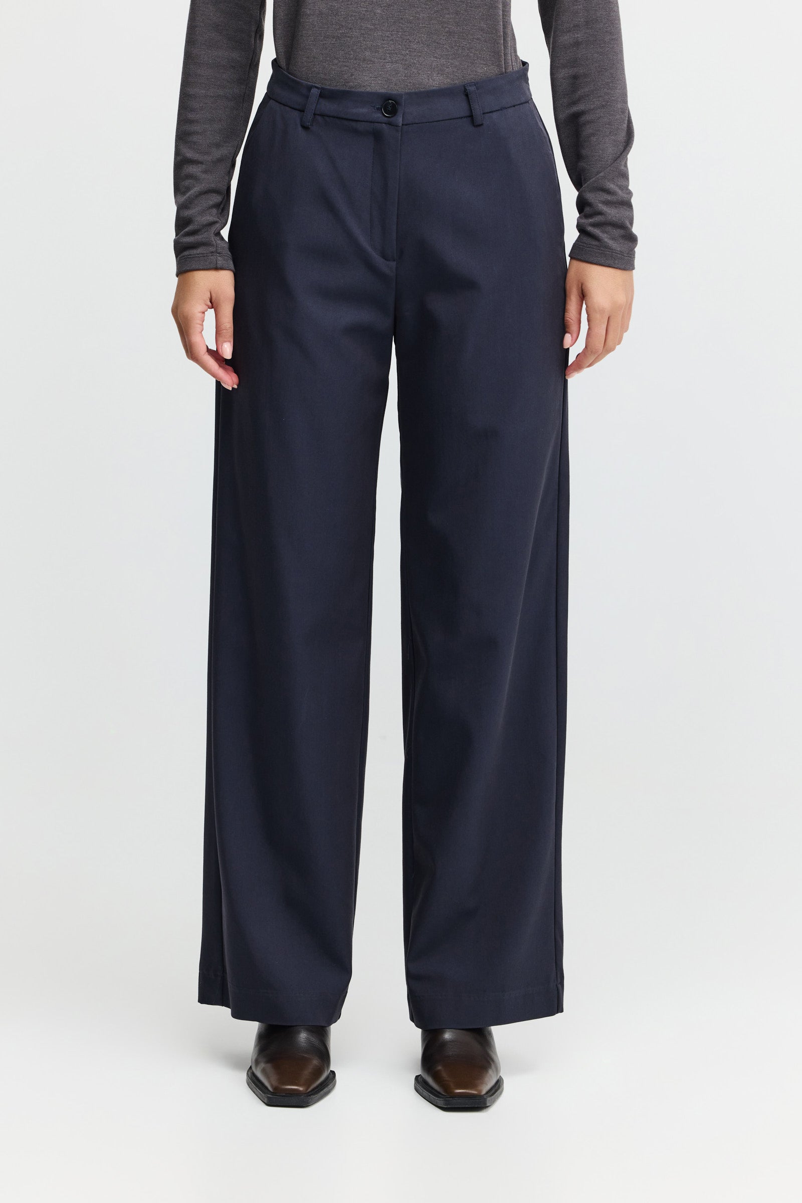 מכנסי דרורית