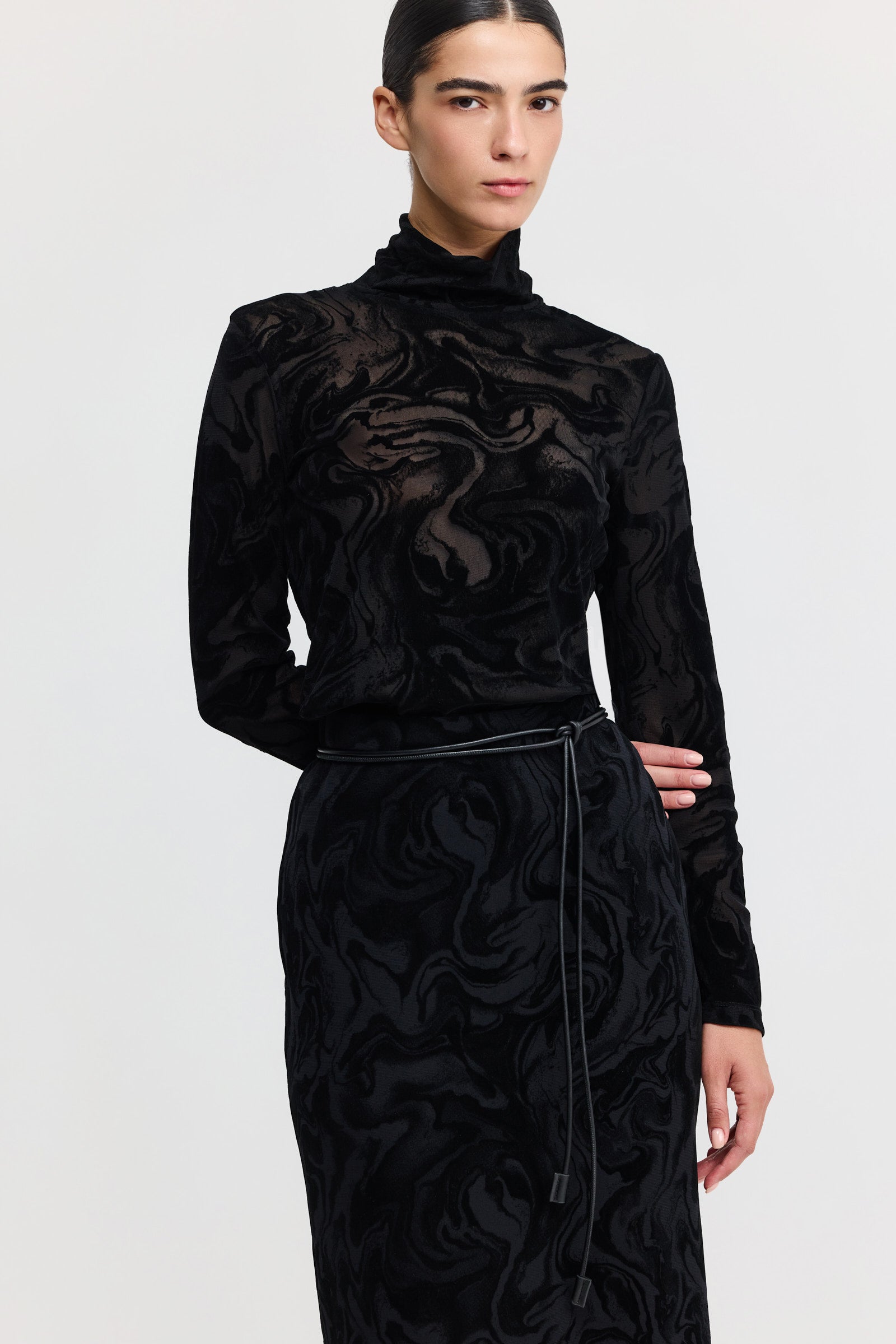 חולצת קרינה