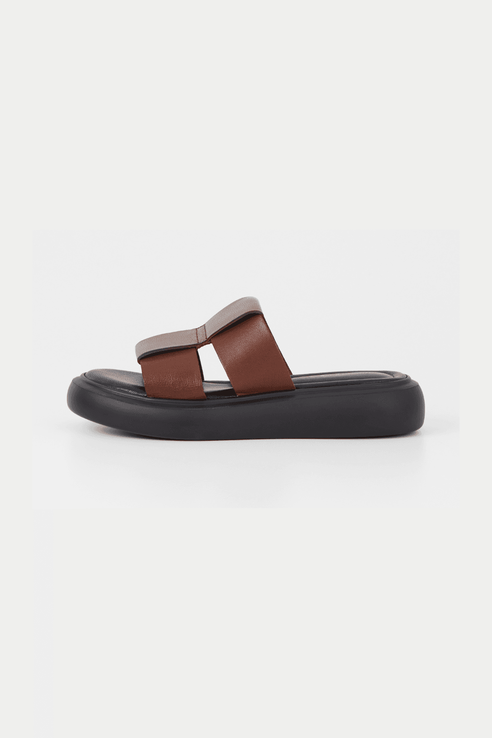 Blenda Plaited Slides