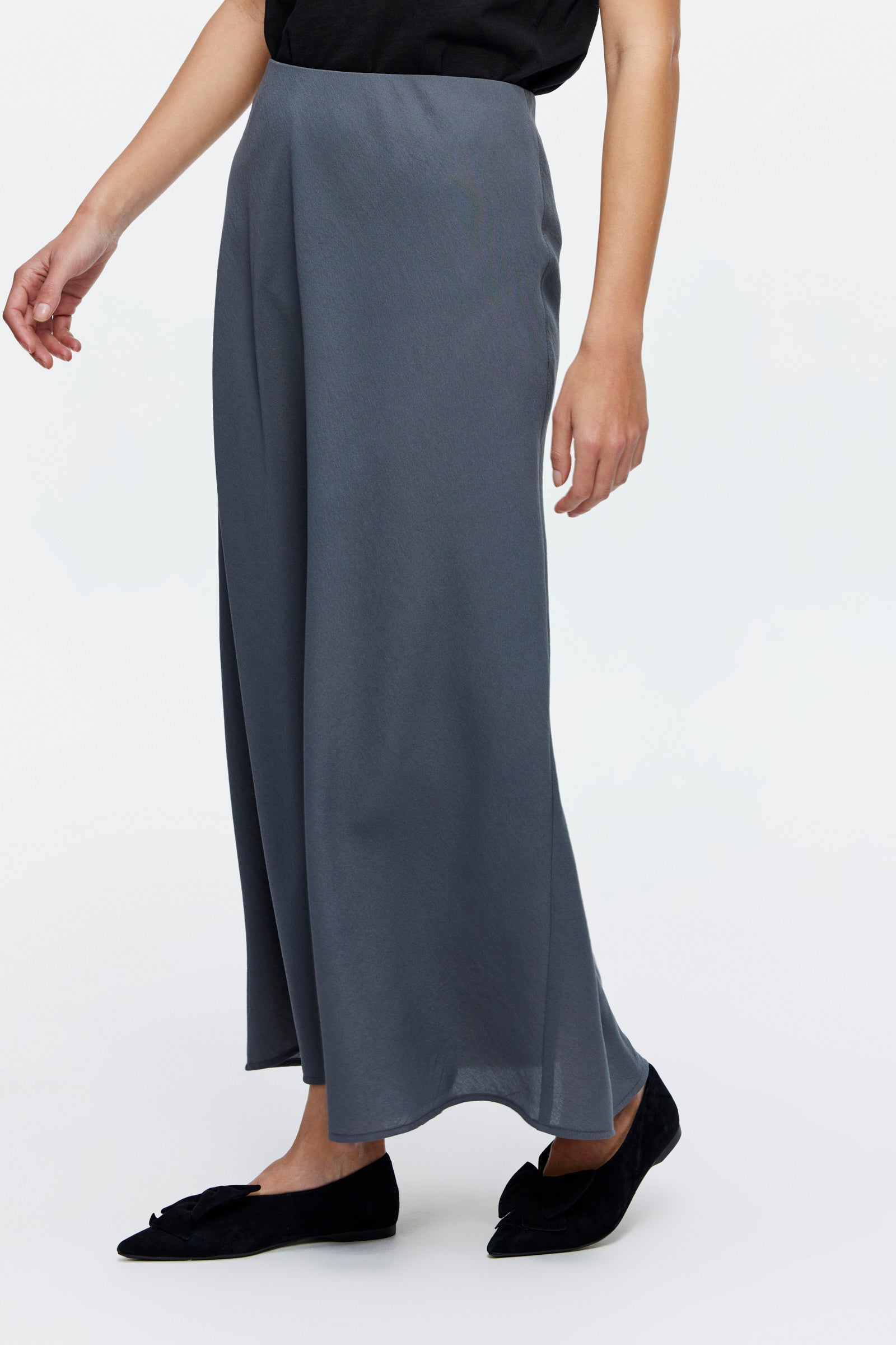 חצאית מאירה