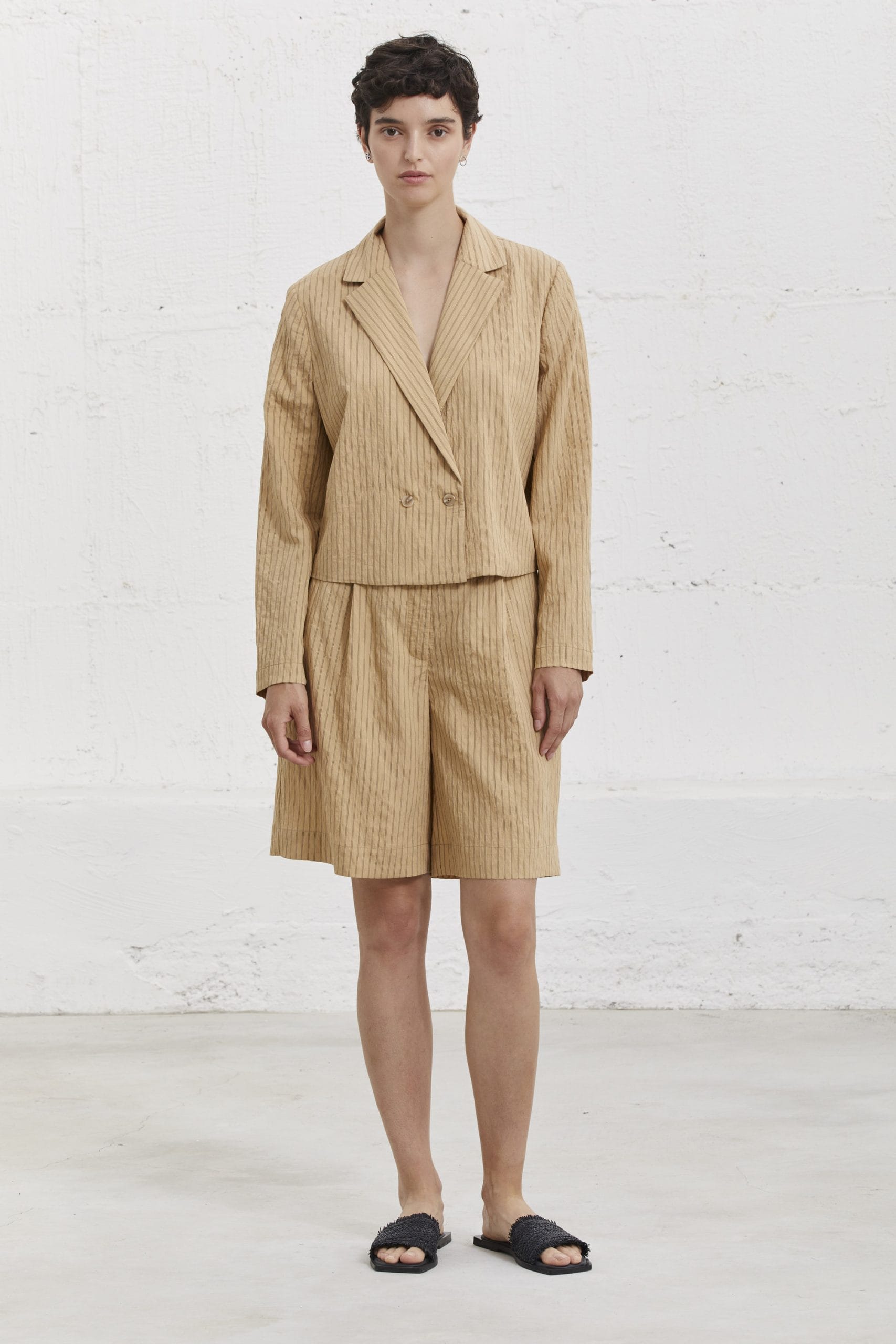 עליונית מטר