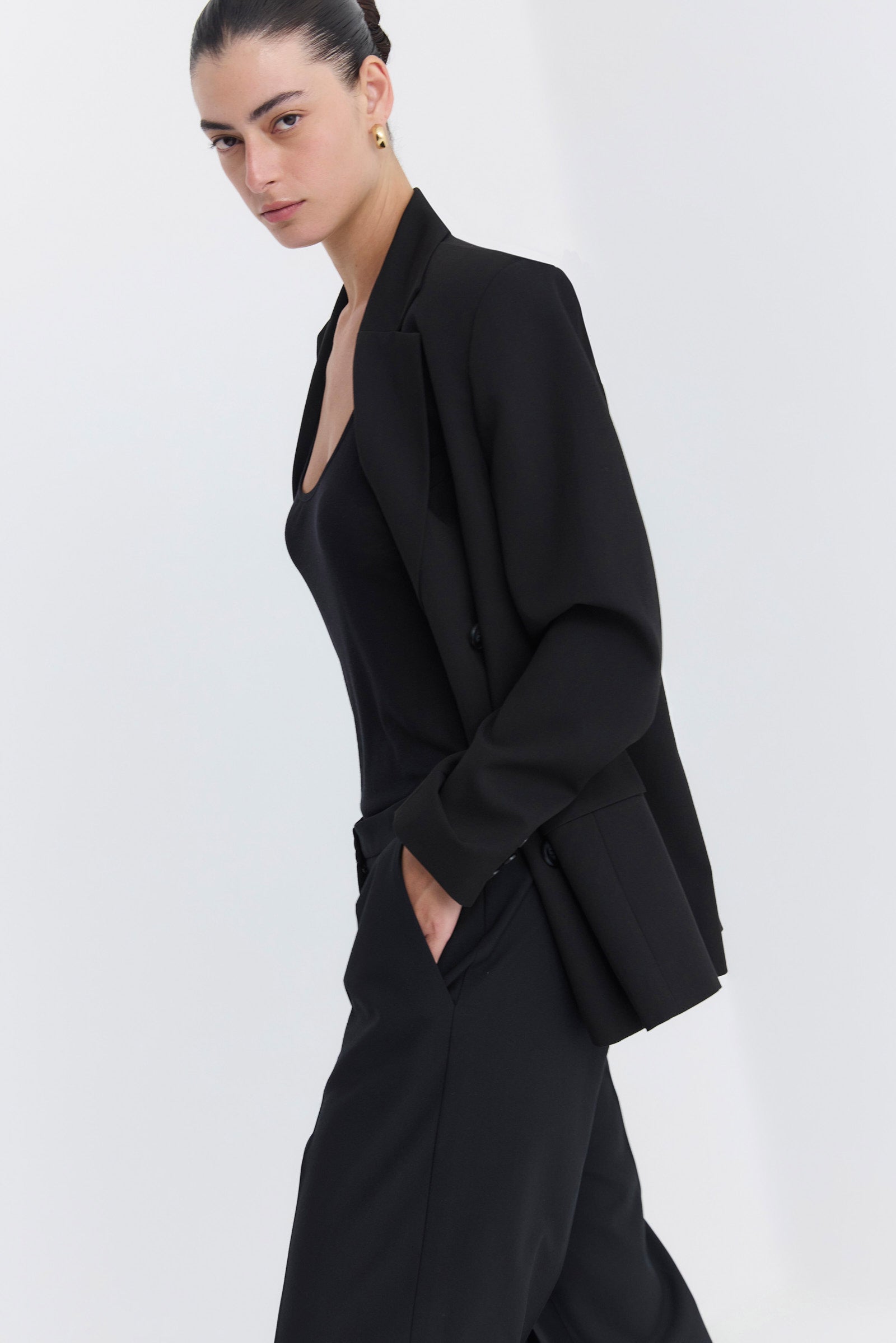 ז'קט שי לי של המעצב רונן חן