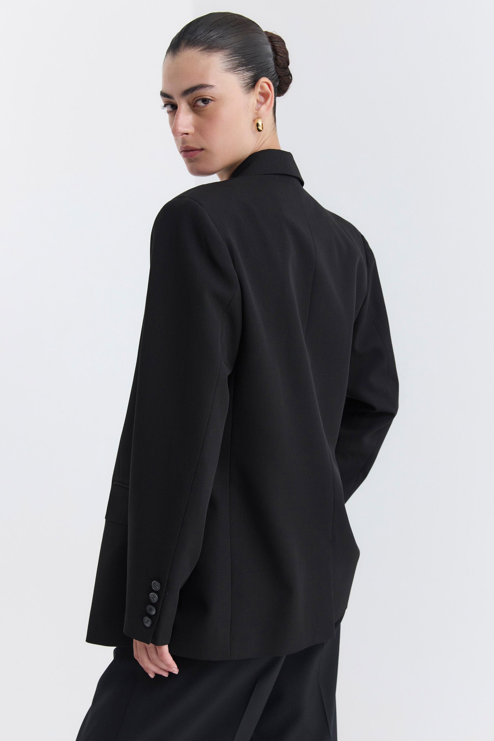 ז'קט שי לי של המעצב רונן חן