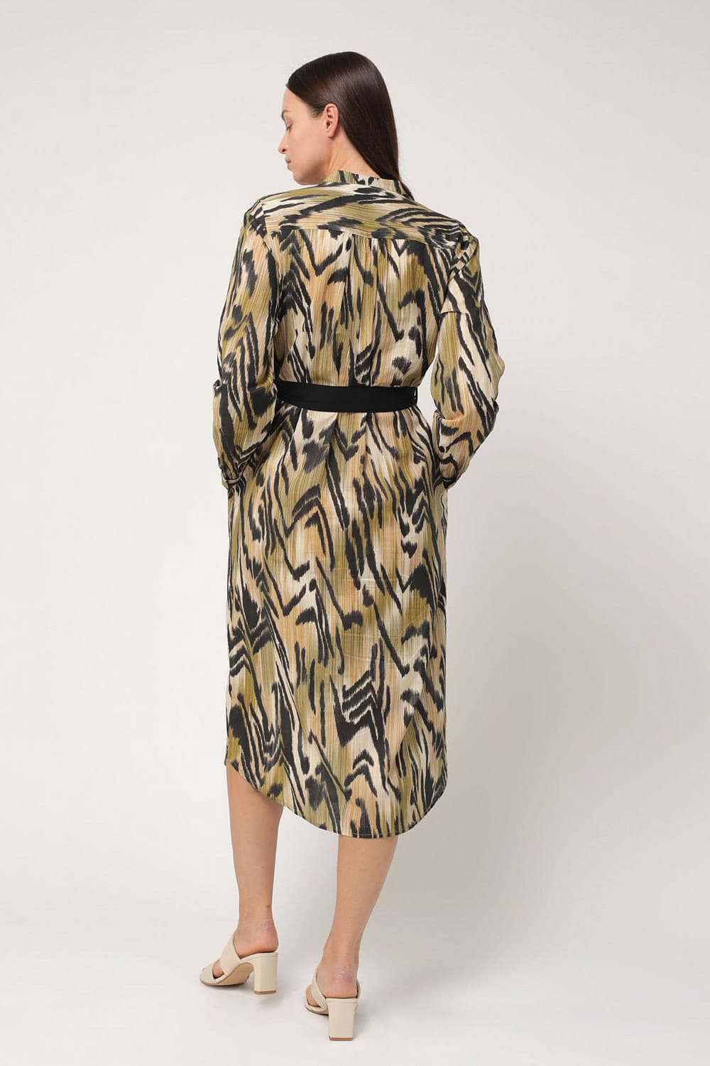 שמלת אל סלוודור