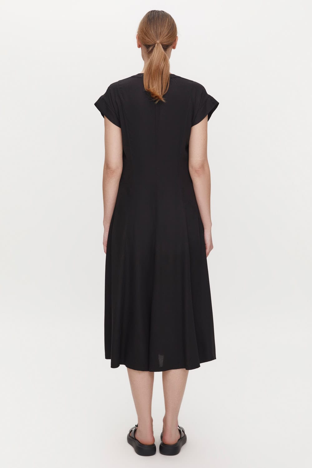 שמלת אוליביה