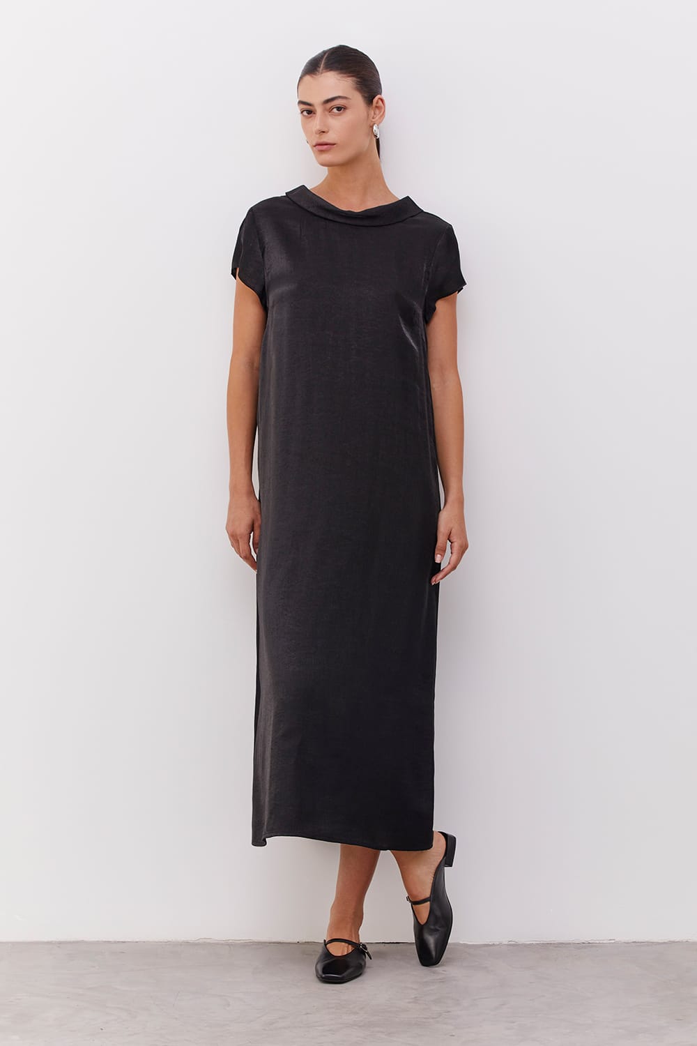 שמלת אוריאנה