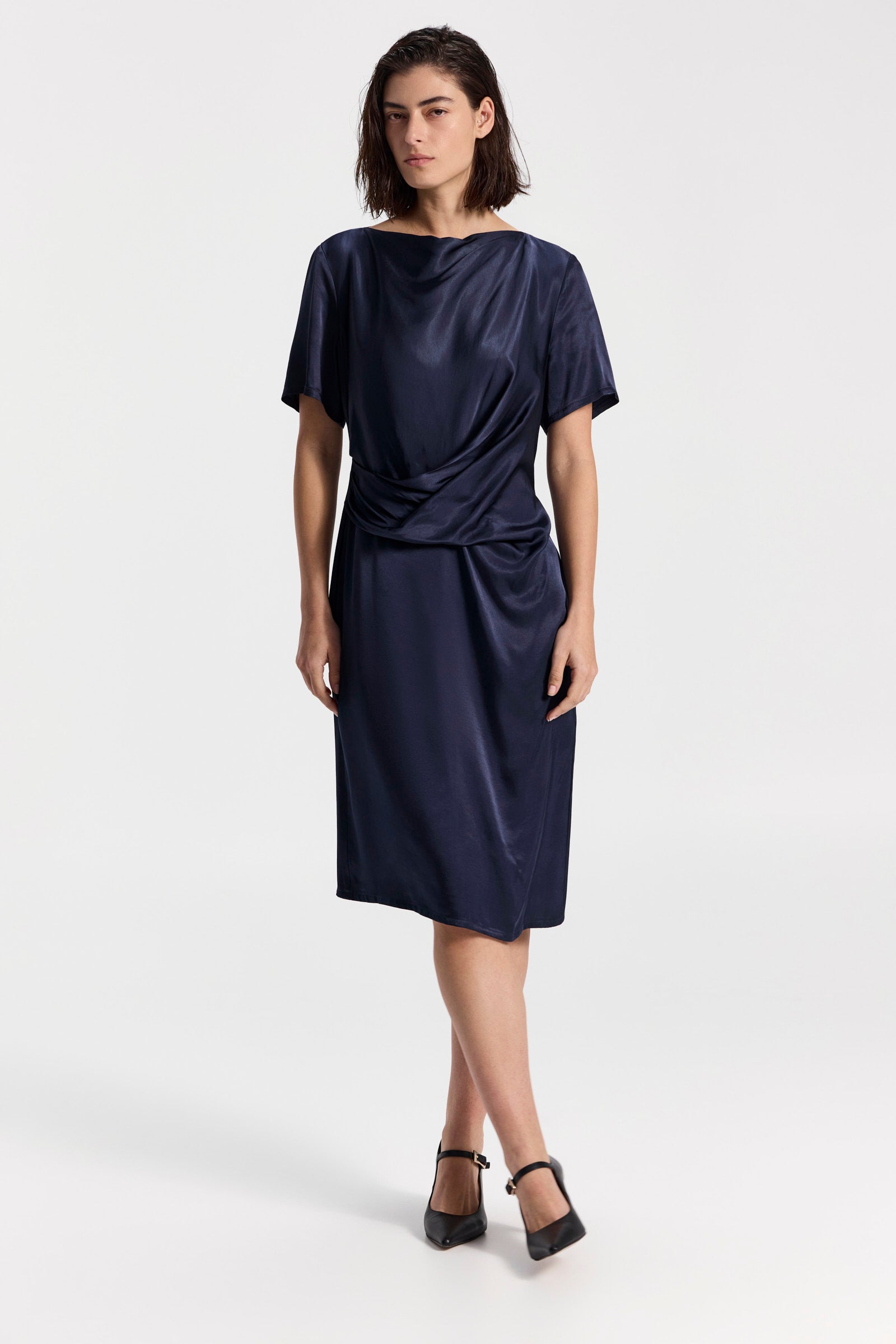 שמלת ורוניקה