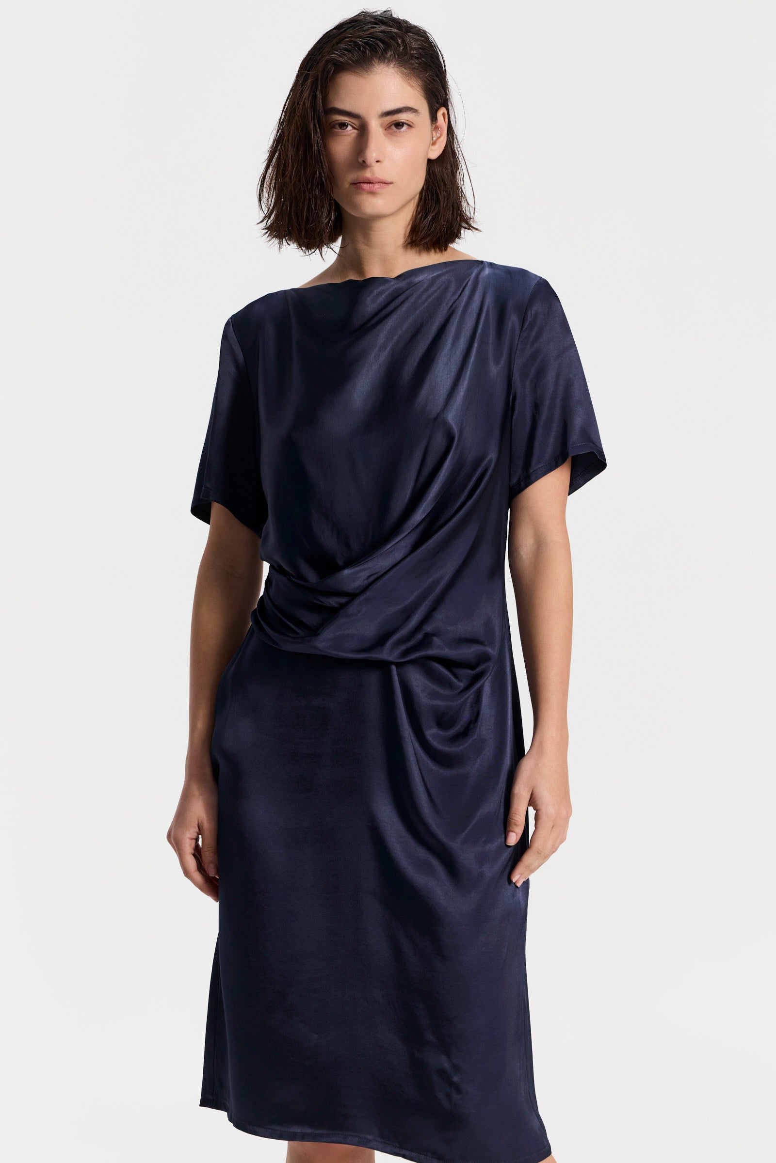 שמלת ורוניקה