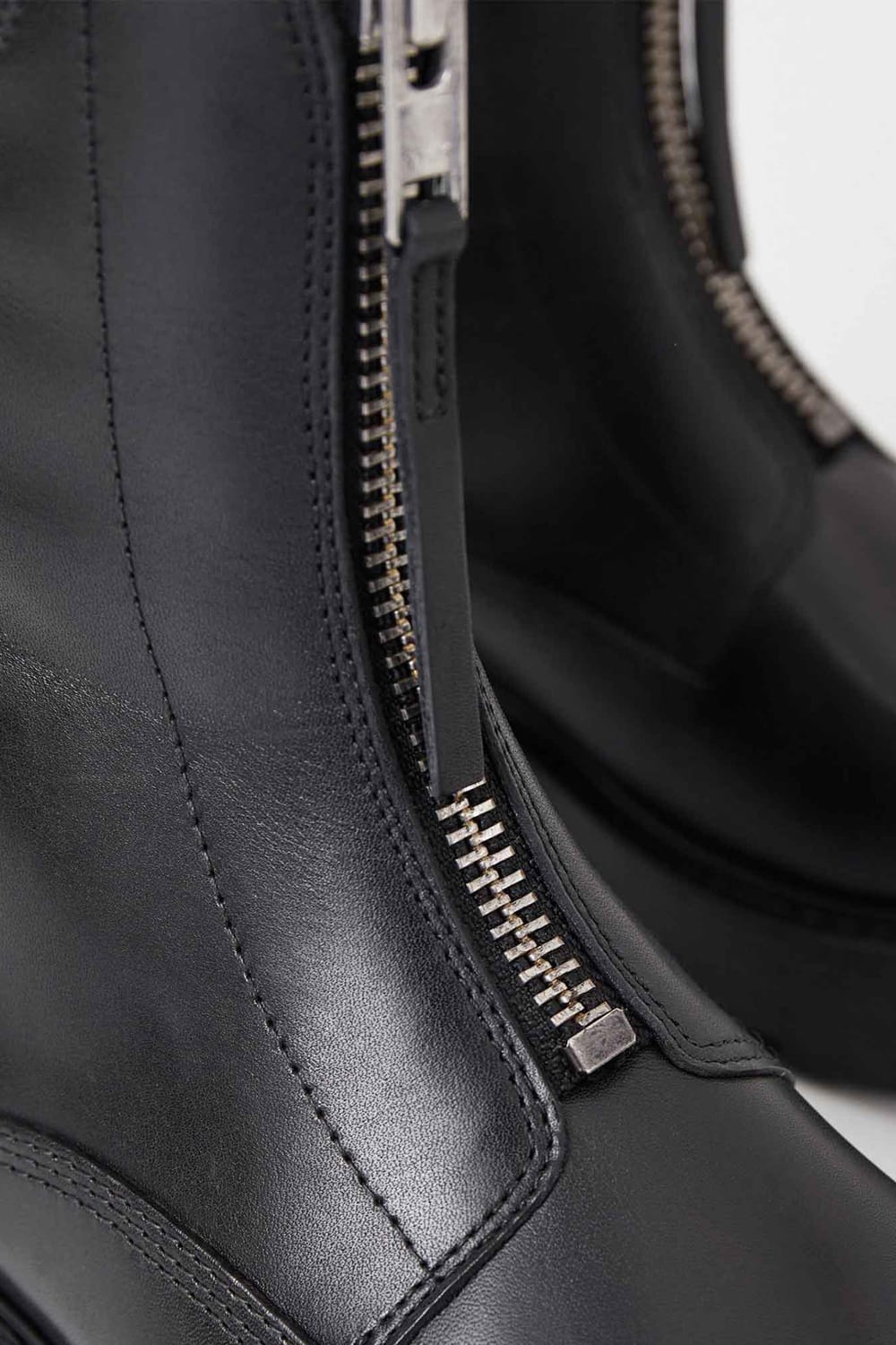Vagabond Cosmo Zipper Boots