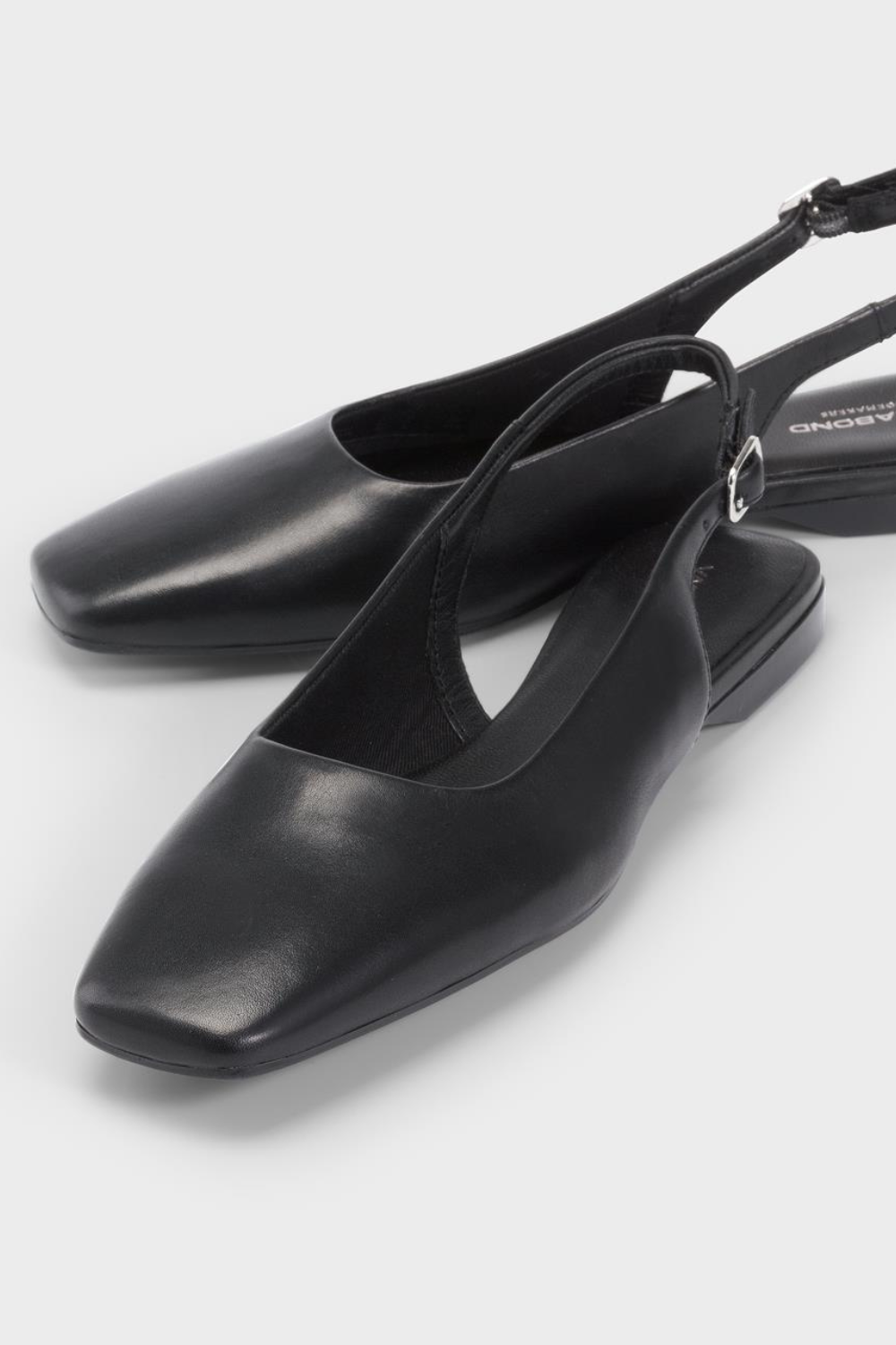 VAGABOND Delia Slingback Shoes