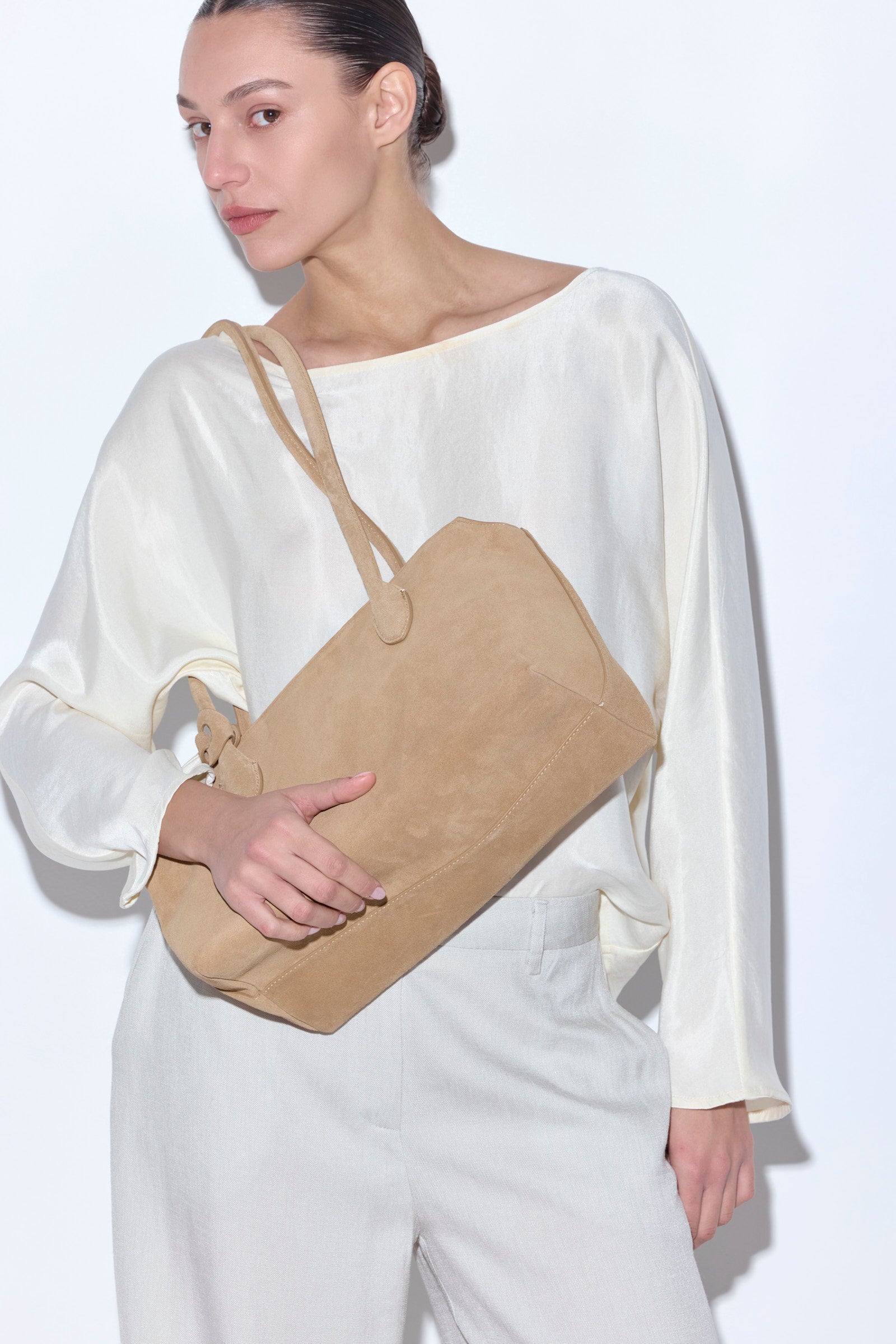 תיק עור ויולט