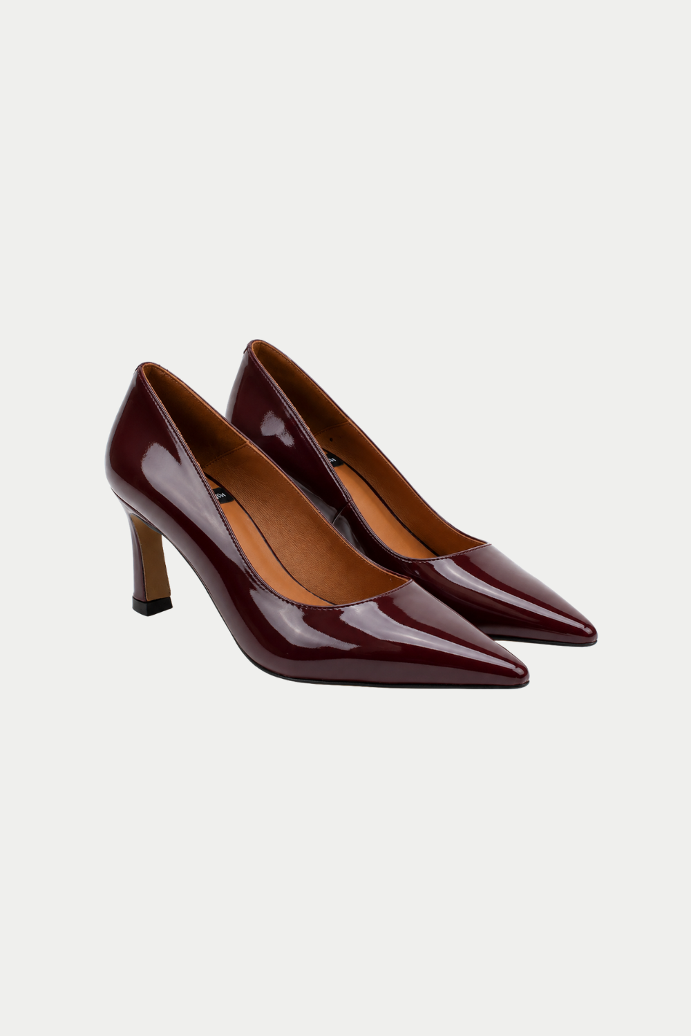 Angel Alarcon Pumps