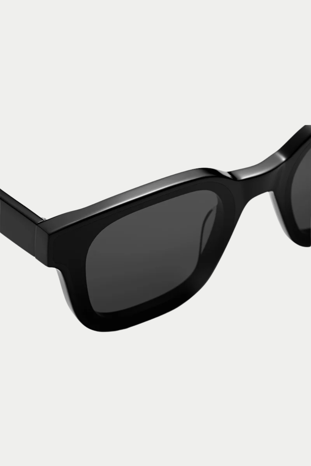 Chimi Sunglasses Over