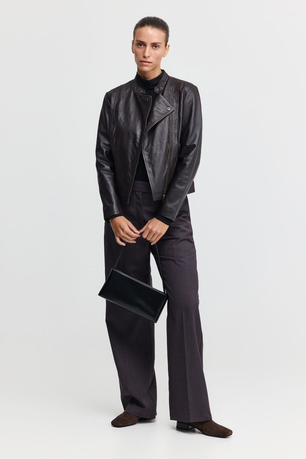 תיק עור ג'יה