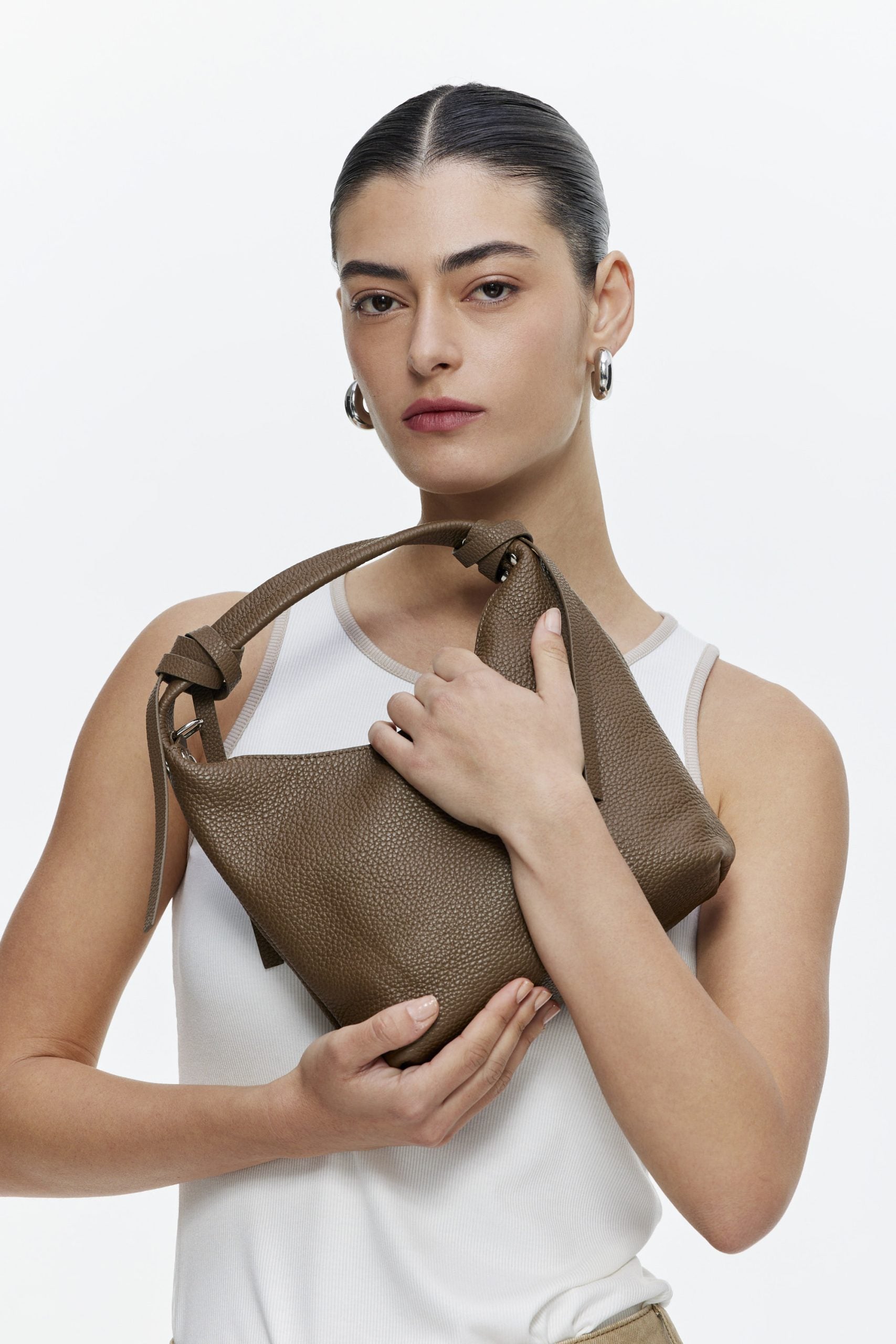 תיק עור מירה