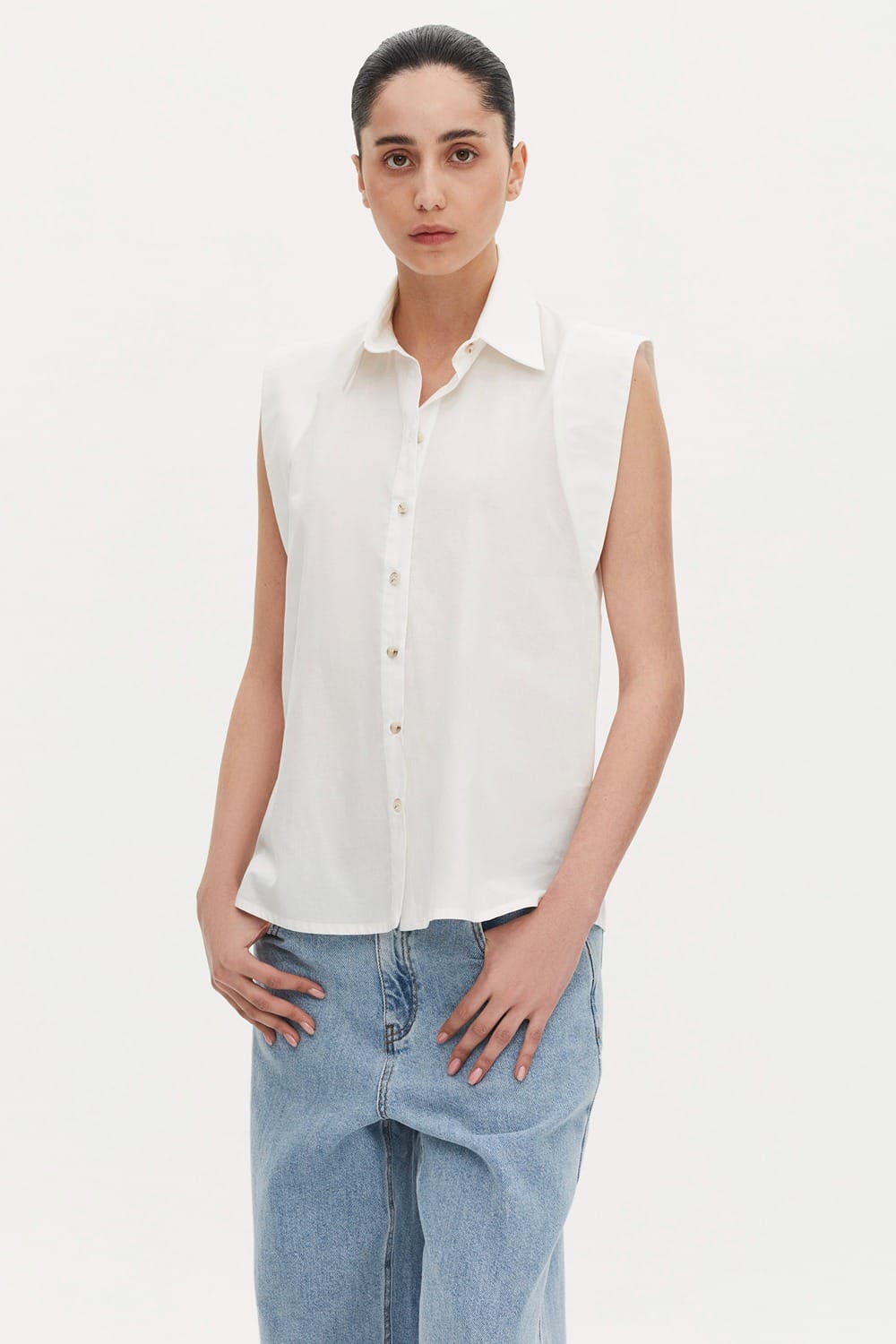 חולצת לילית