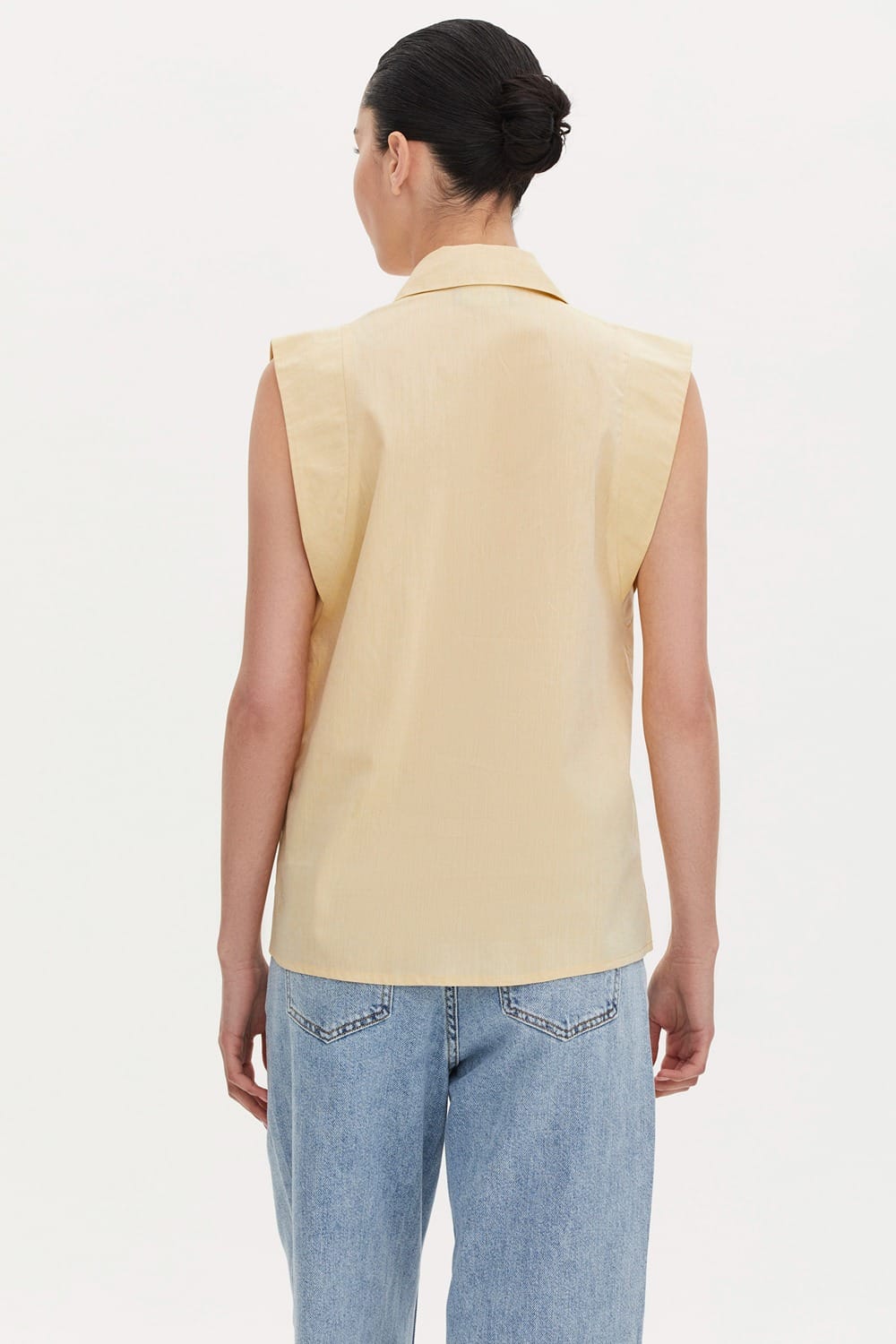 חולצת לילית