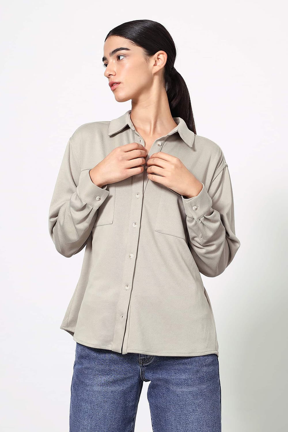 חולצת שקדיה