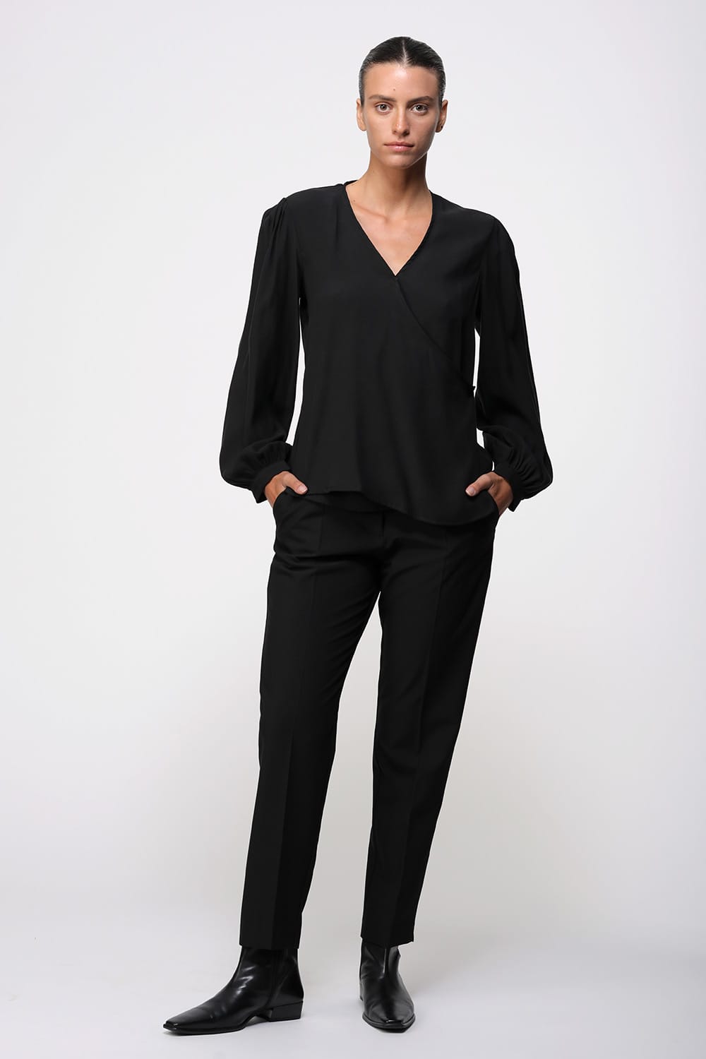 חולצת ניסנית