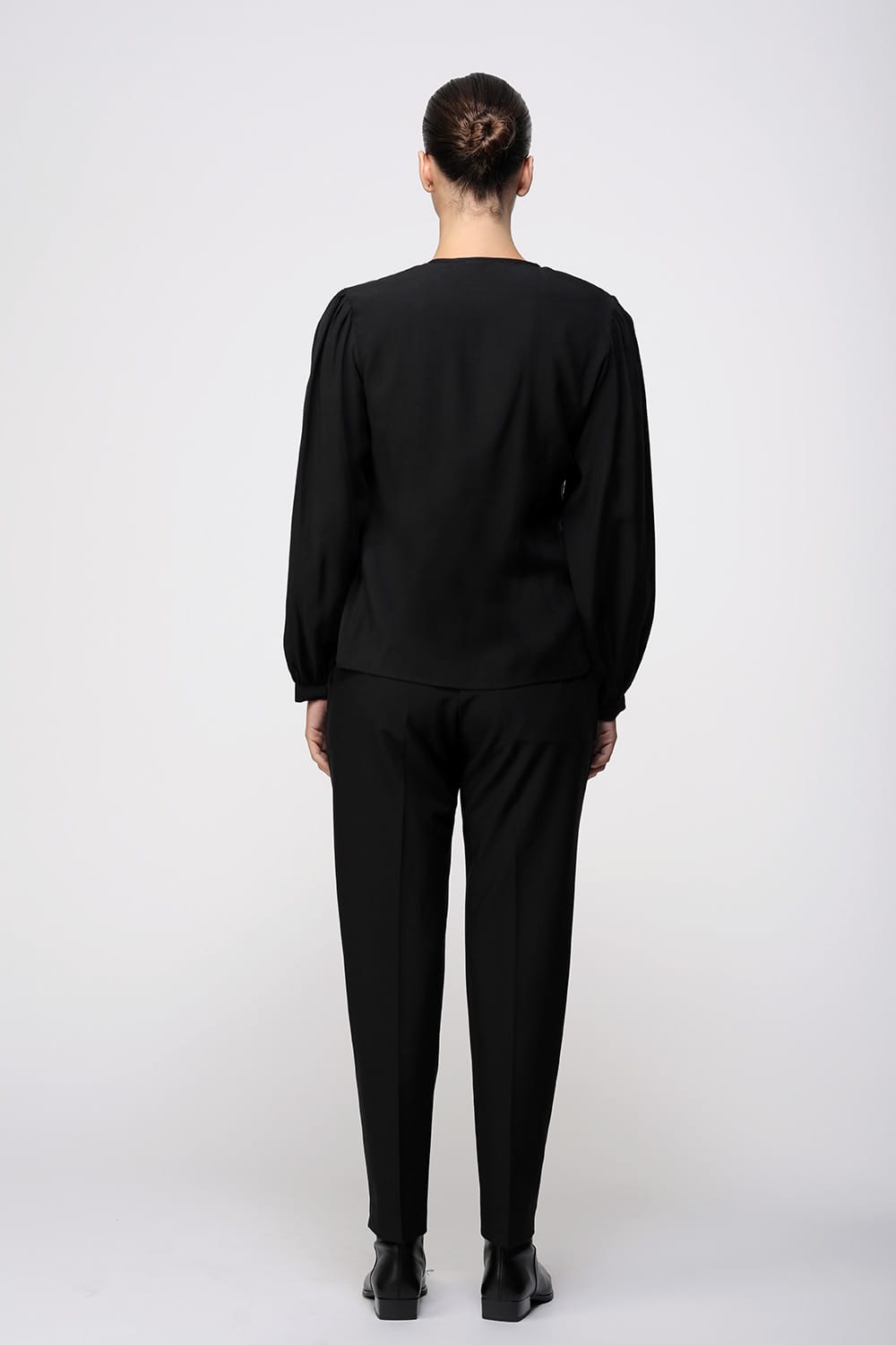 חולצת ניסנית