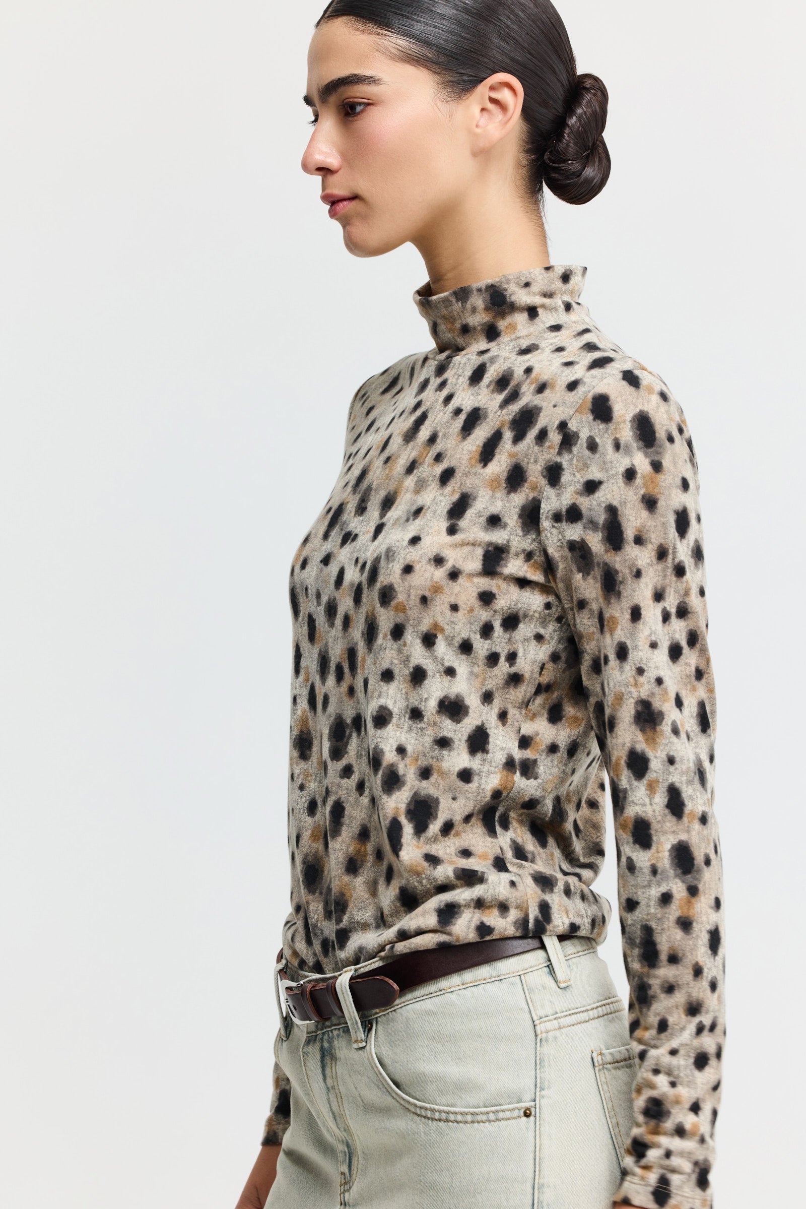 חולצת אביטל