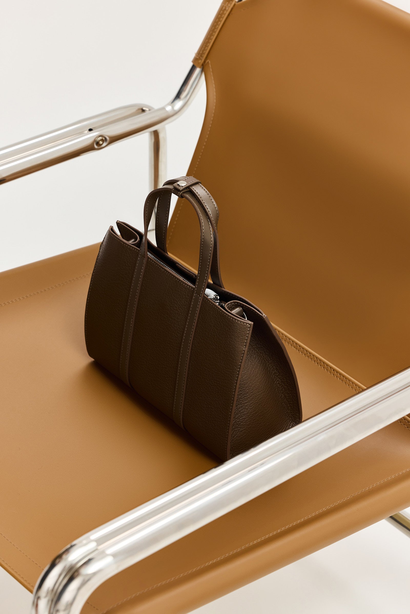 תיק עור מיה