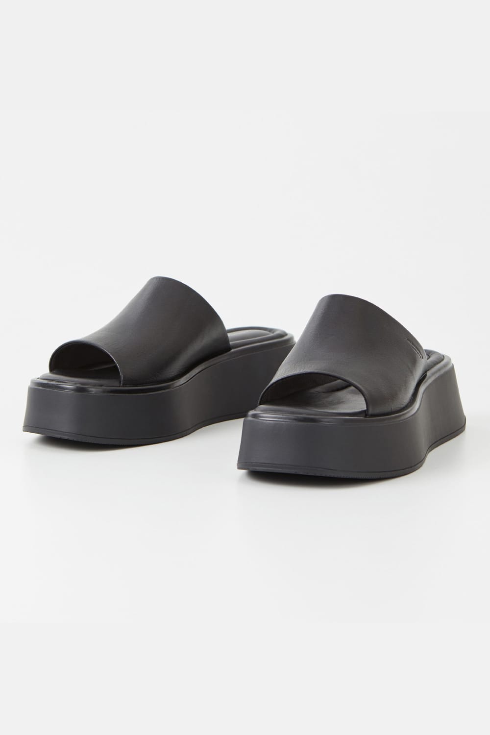 Courney Flatform Slides