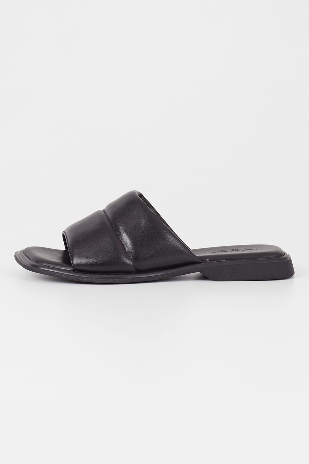 Izzy Mules