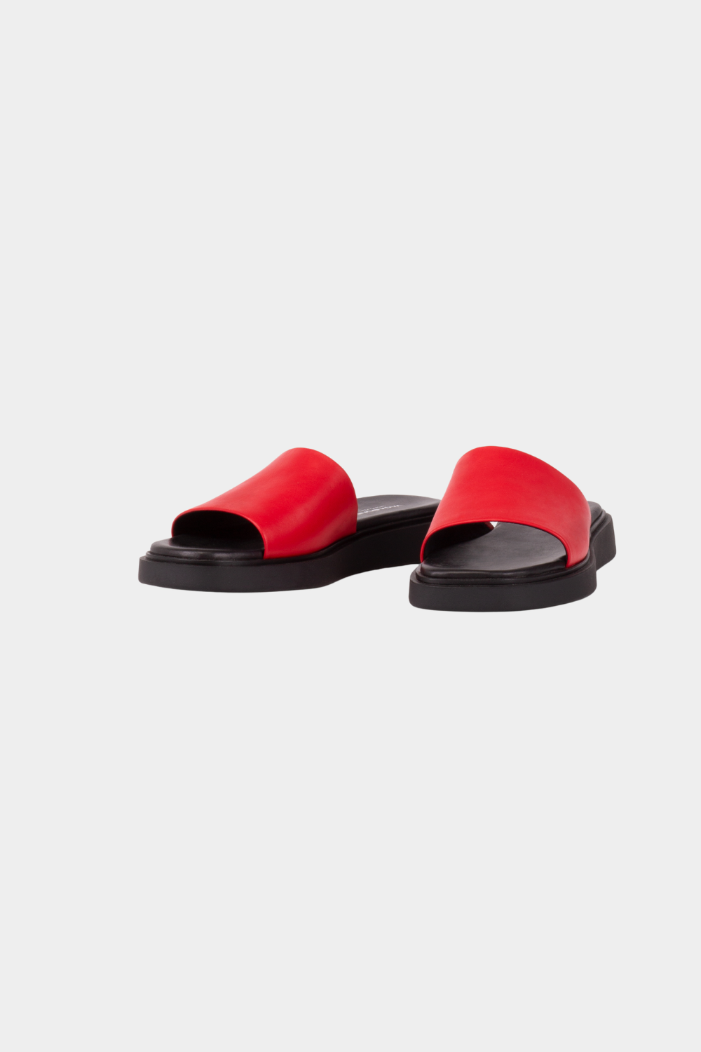 Vagabond Connie Red Slides
