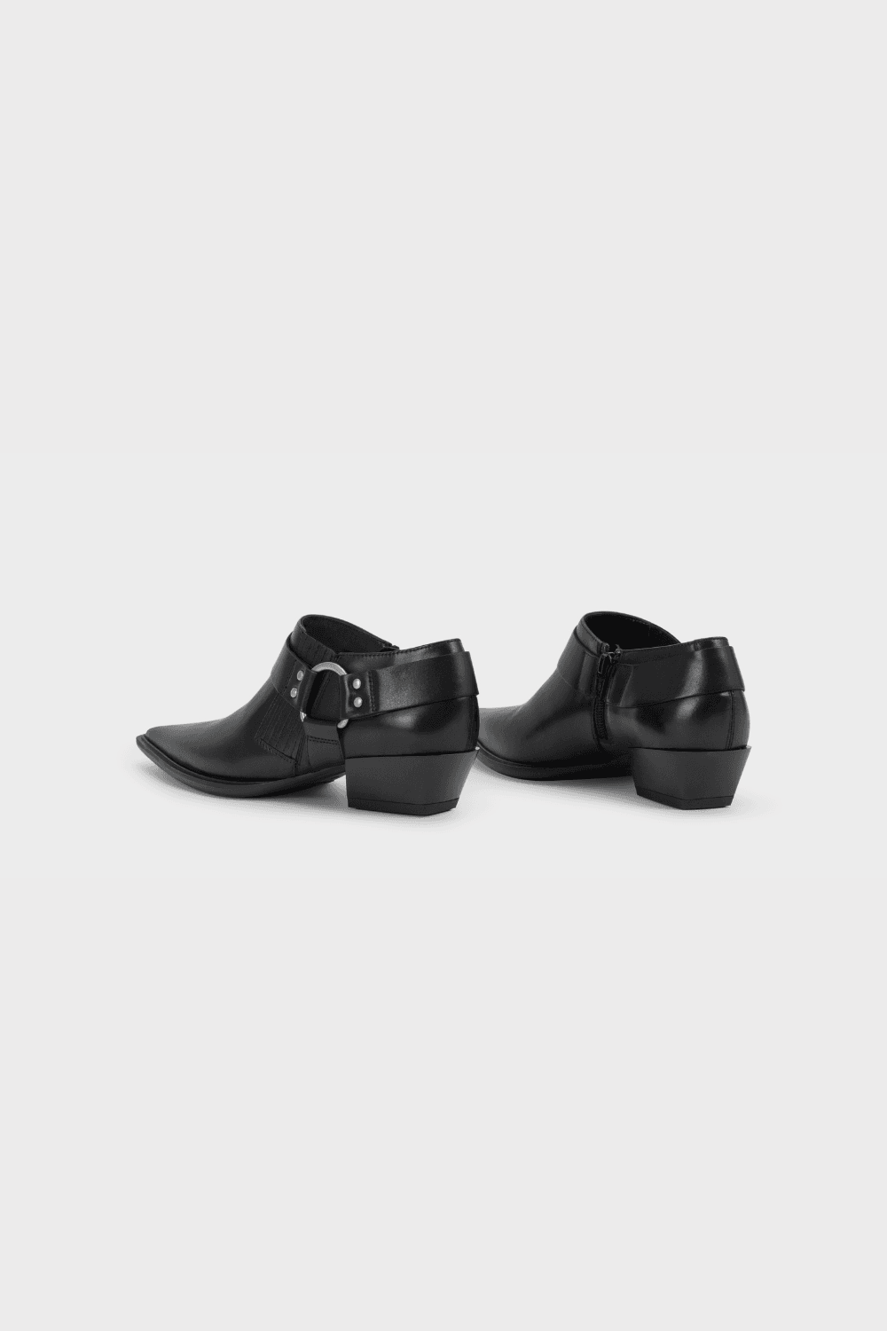 Cassie Low Boots