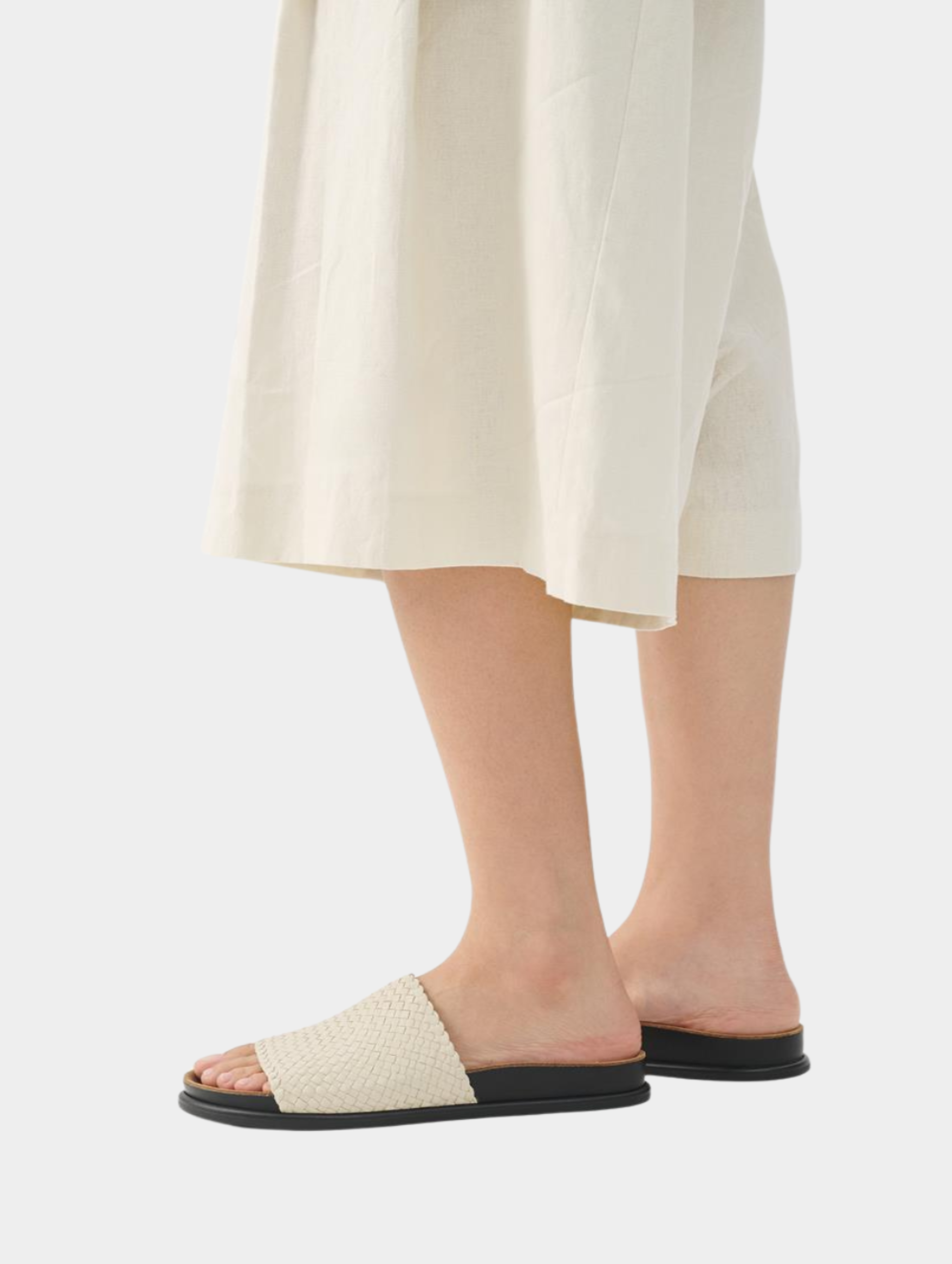 Vagabond Effie Slides