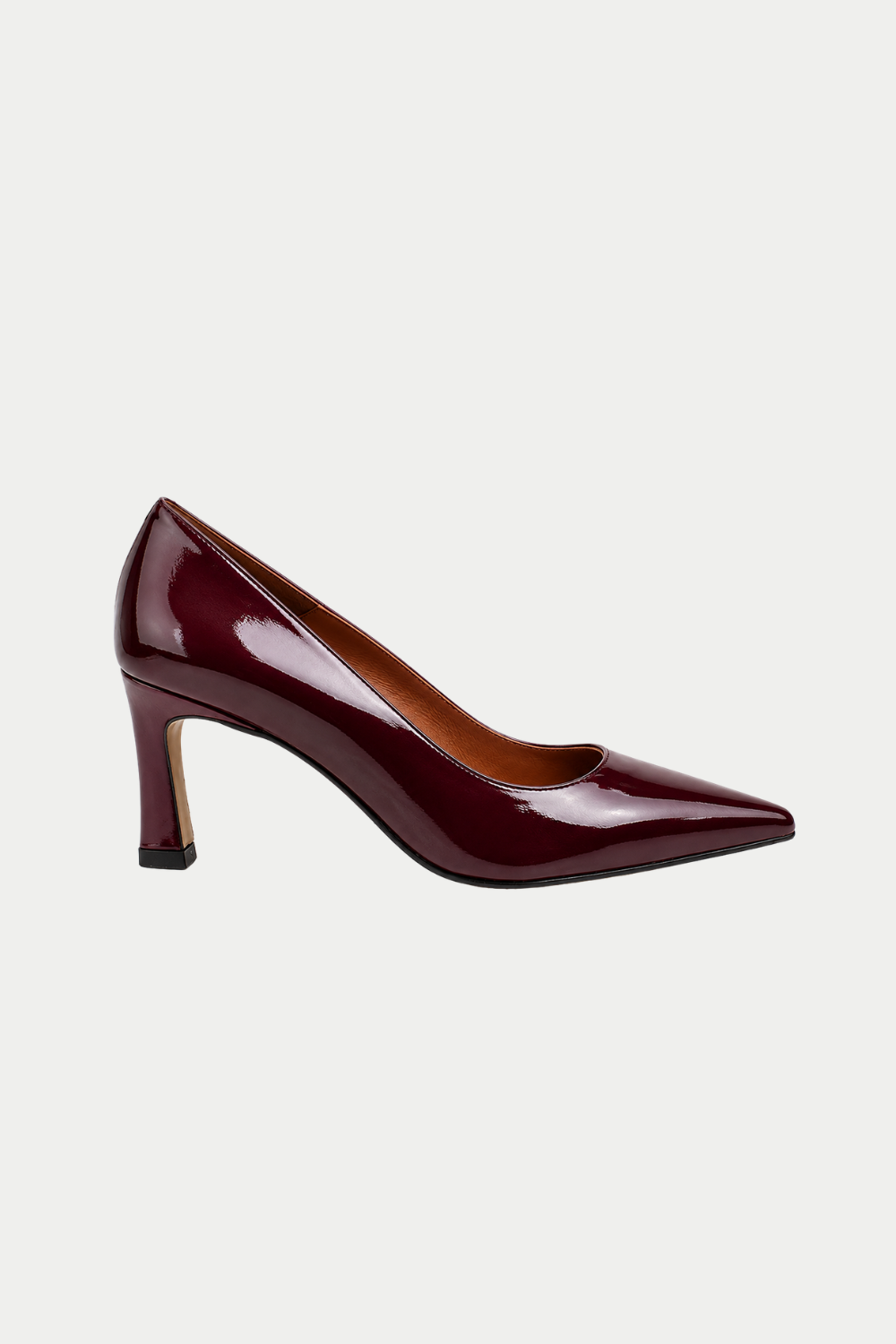 Angel Alarcon Pumps